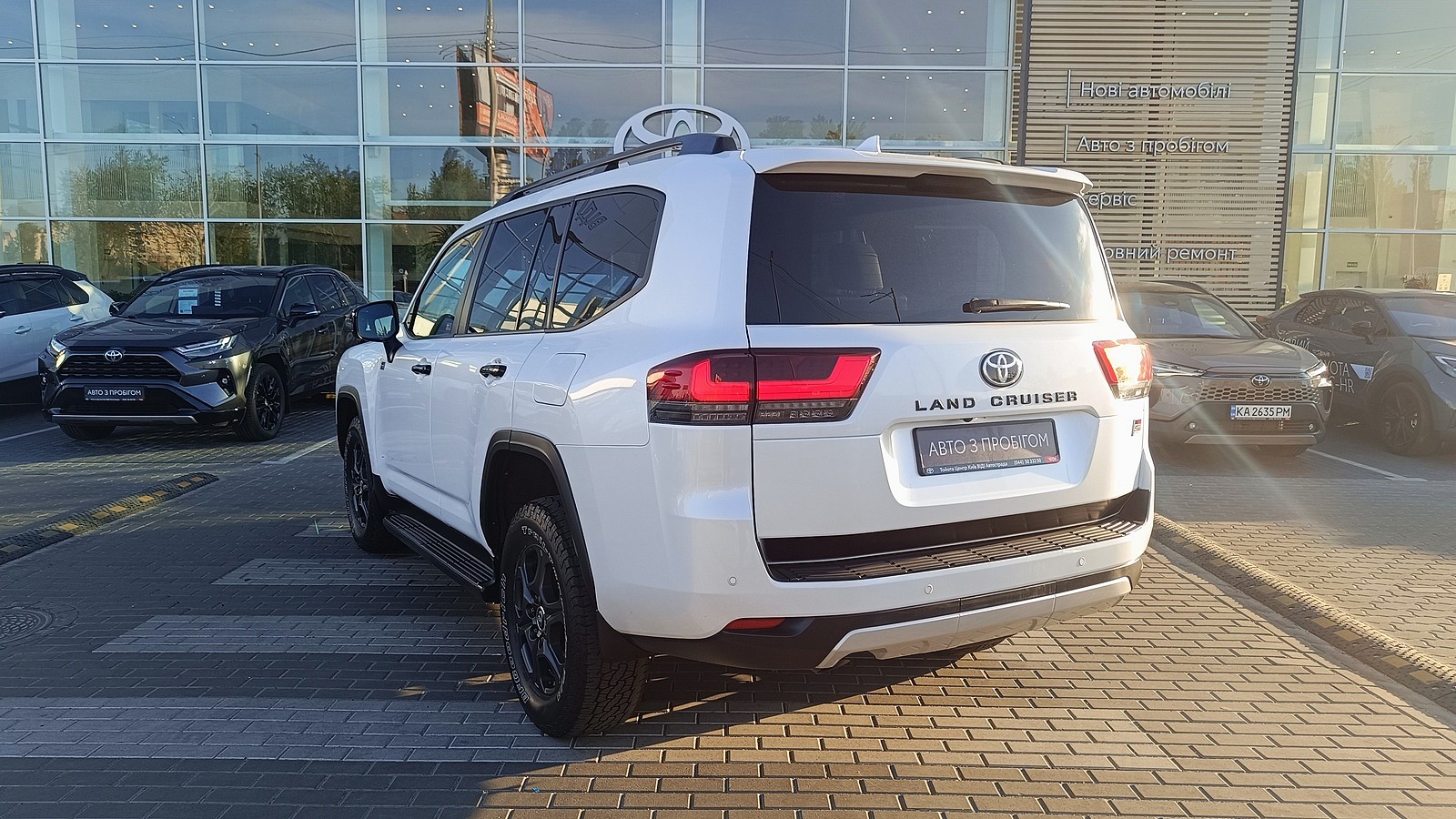 Toyota LAND CRUISER 2022 року з пробігом 155864 км, Універсал, Тойота Центр Київ "ВіДі Автострада", м.Київ - 3080000 ГРН | Фото № 2
