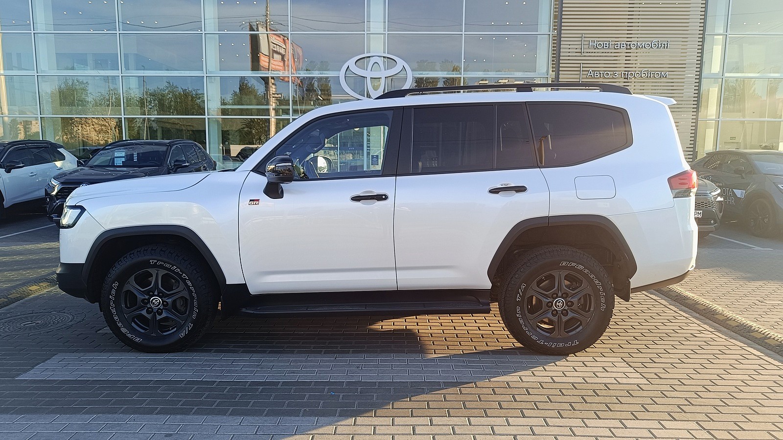 Toyota LAND CRUISER 2022 року з пробігом 155864 км, Універсал, Тойота Центр Київ "ВіДі Автострада", м.Київ - 3080000 ГРН | Фото № 3