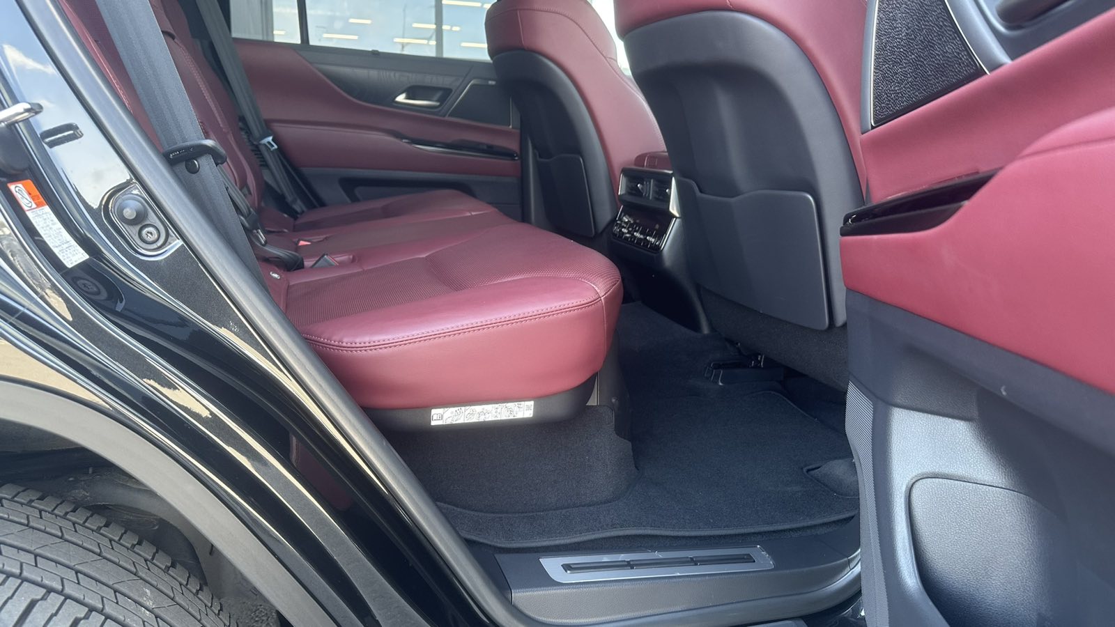 Lexus LX 2023 року з пробігом 83500 км, Універсал, Лексус Київ Аеропорт, м.Київ - 5010050 ГРН | Фото № 7
