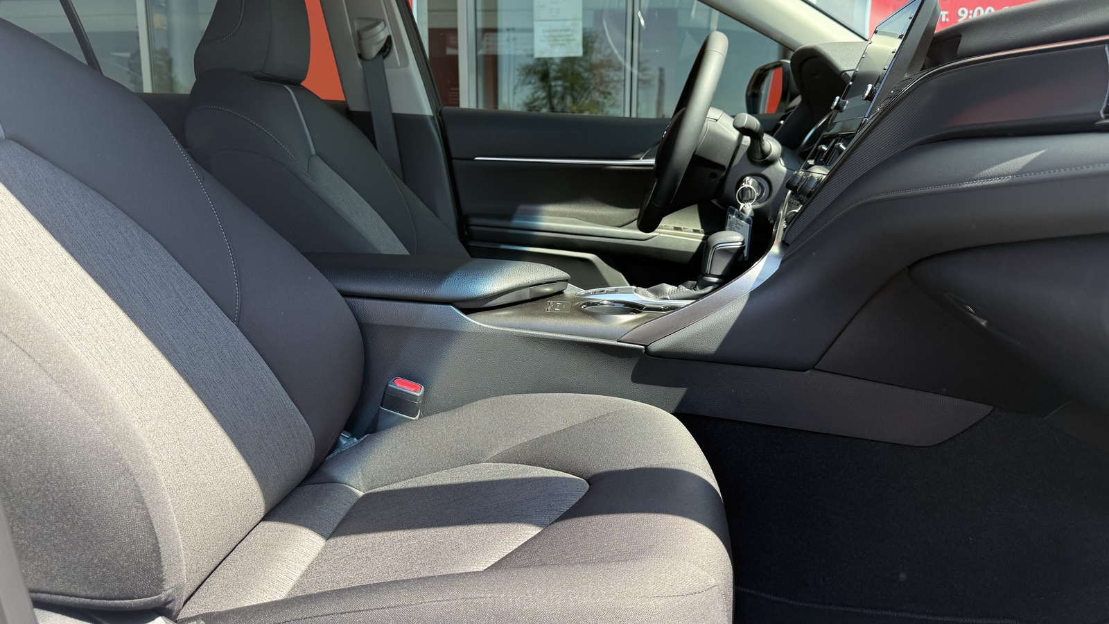 Toyota CAMRY 2024 року з пробігом 36622 км, Седан, Тойота Центр Вінниця "Преміум Мотор", м.Вінниця - 1340000 ГРН | Фото № 6