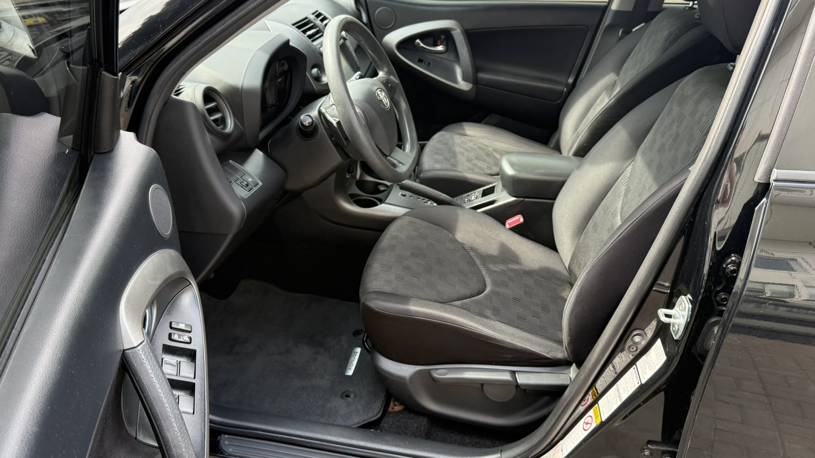 Toyota RAV4 2012 року з пробігом 130000 км, Універсал, Тойота Центр Київ "Автосаміт Укравто", м.Київ - 568888 ГРН | Фото № 12