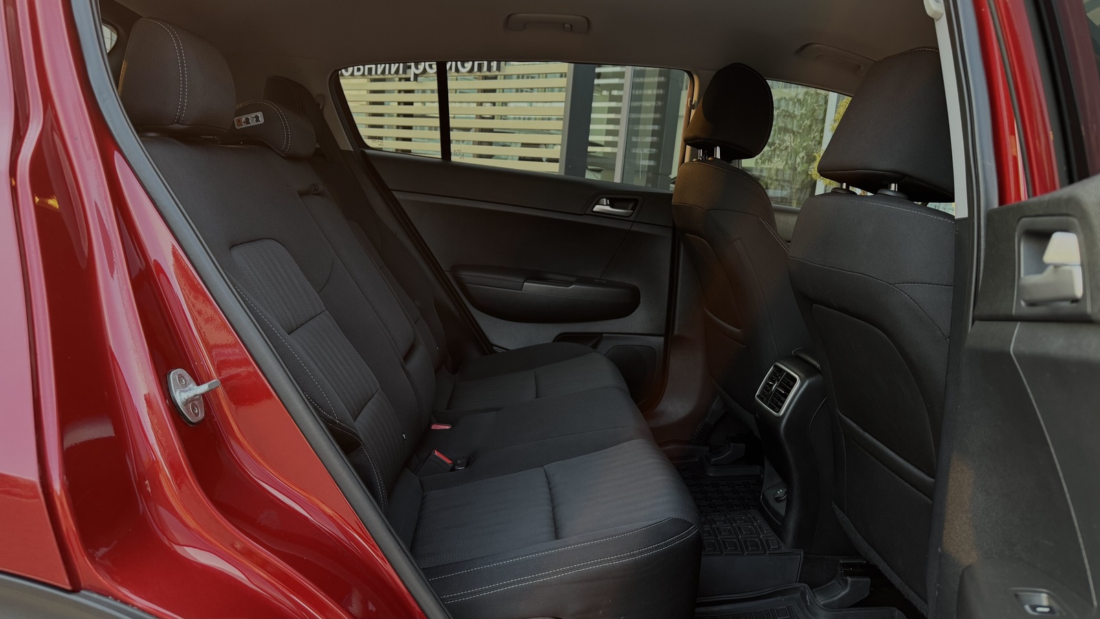 Інші авто KIA SPORTAGE 2018 року з пробігом 107586 км, Універсал, Тойота Центр Чернігів "Соллі-Плюс", м.Чернігів - 655600 ГРН | Фото № 7
