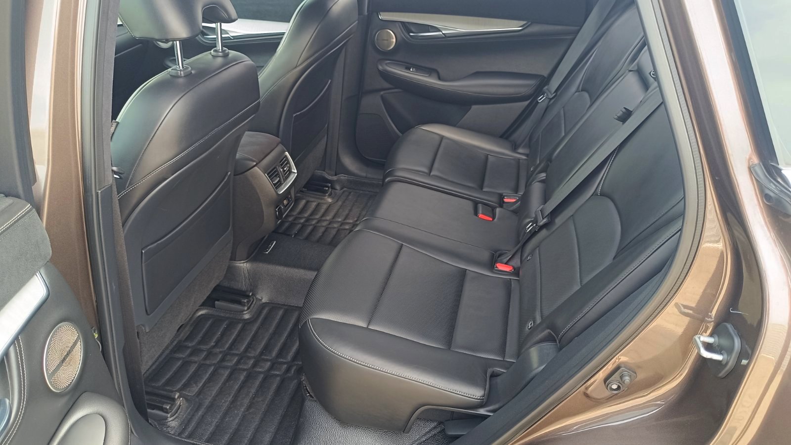 Інші авто INFINITI QX50 2018 року з пробігом 66078 км, Універсал, Тойота Центр Київ «ВІДІ Аеропорт», м.Київ - 1290000 ГРН | Фото № 12