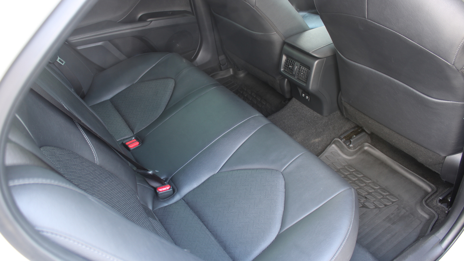 Toyota CAMRY 2021 року з пробігом 97553 км, Седан, Тойота Центр Черкаси "Мотор Сіті", м.Черкаси - 1400000 ГРН | Фото № 7