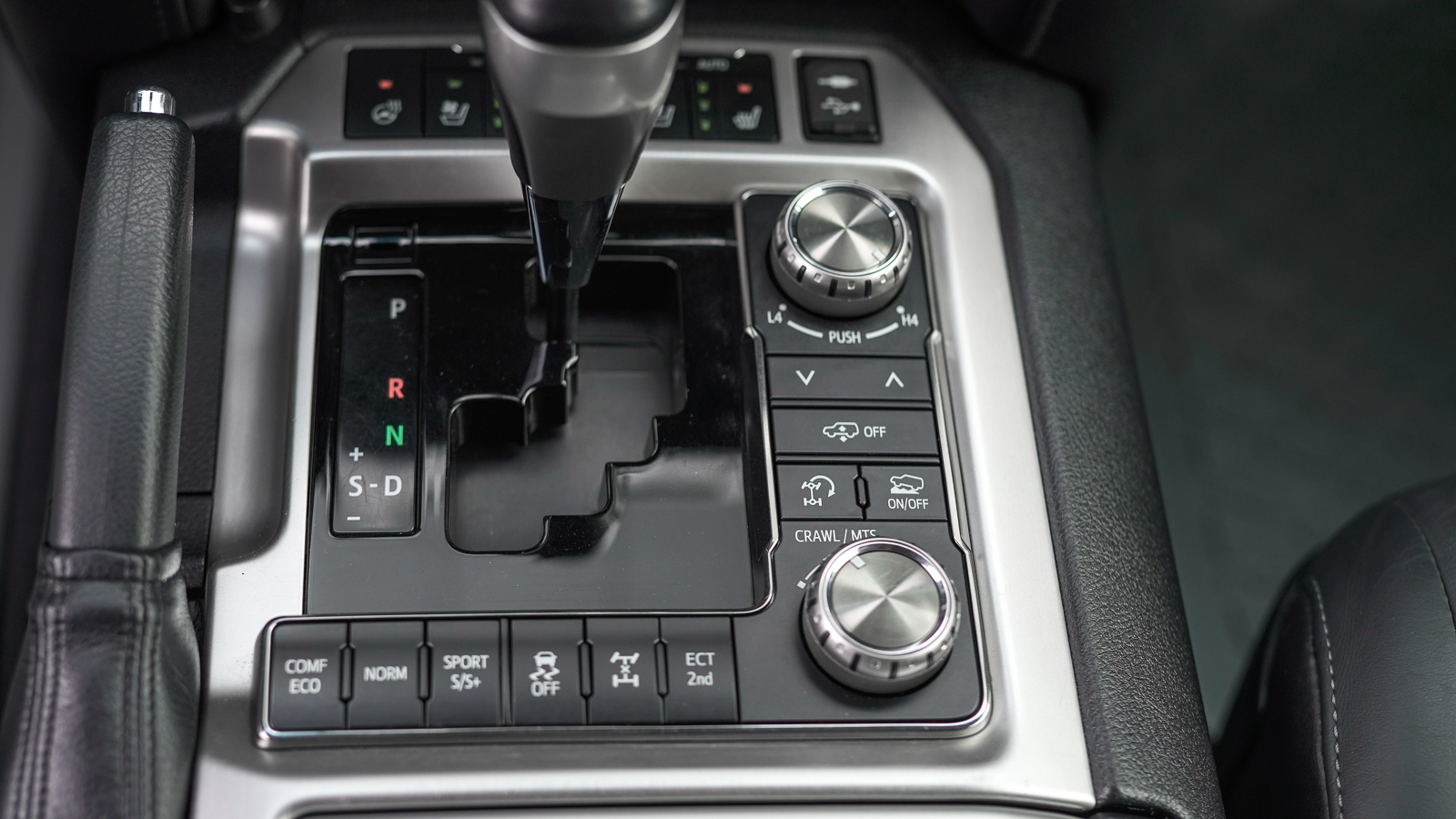 Toyota LAND CRUISER 2017 року з пробігом 157045 км, Універсал, Тойота Центр Львів "Діамант", м.Львів - 2425500 ГРН | Фото № 37