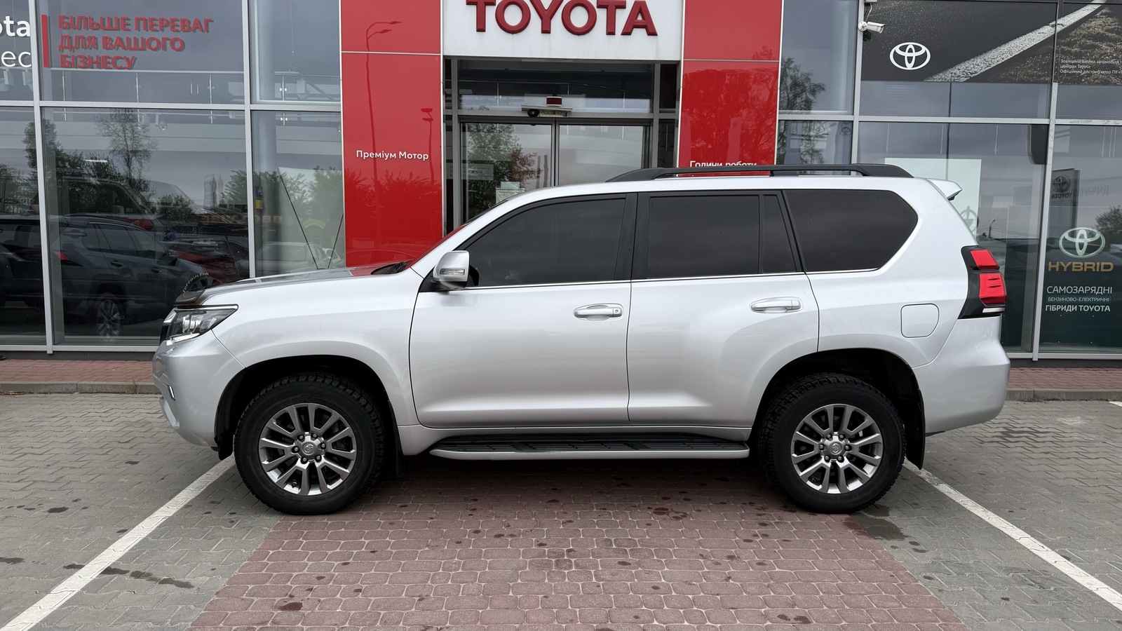 Toyota LAND CRUISER PRADO 2019 року з пробігом 213410 км, Універсал, Тойота Центр Вінниця "Преміум Мотор", м.Вінниця - 1600000 ГРН | Фото № 3