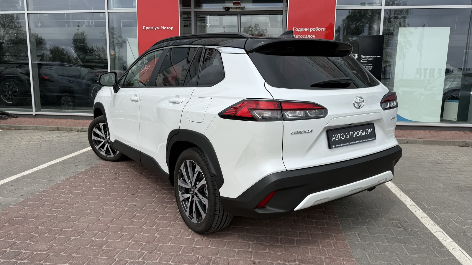 Toyota COROLLA CROSS 2025 року з пробігом 5586 км, Універсал, Тойота Центр Вінниця "Преміум Мотор", м.Вінниця - 1680000 ГРН | Фото № 2