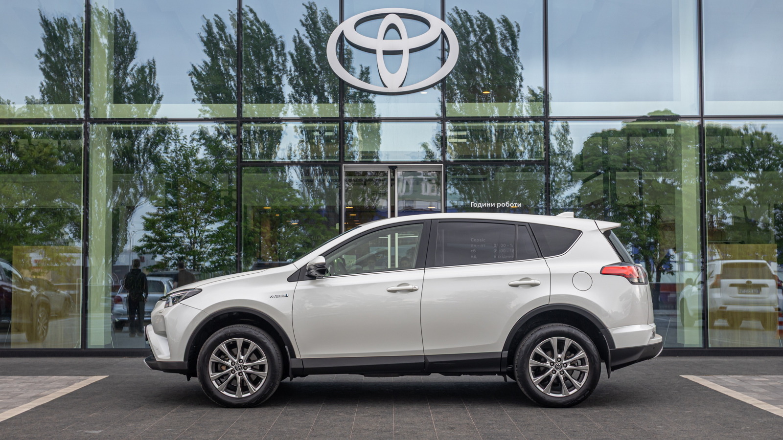 Toyota RAV4 2016 року з пробігом 131591 км, Універсал, Тойота Центр Дніпро "Алмаз Мотор" на Запорізькому шосе, м.Дніпро - 1050000 ГРН | Фото № 3