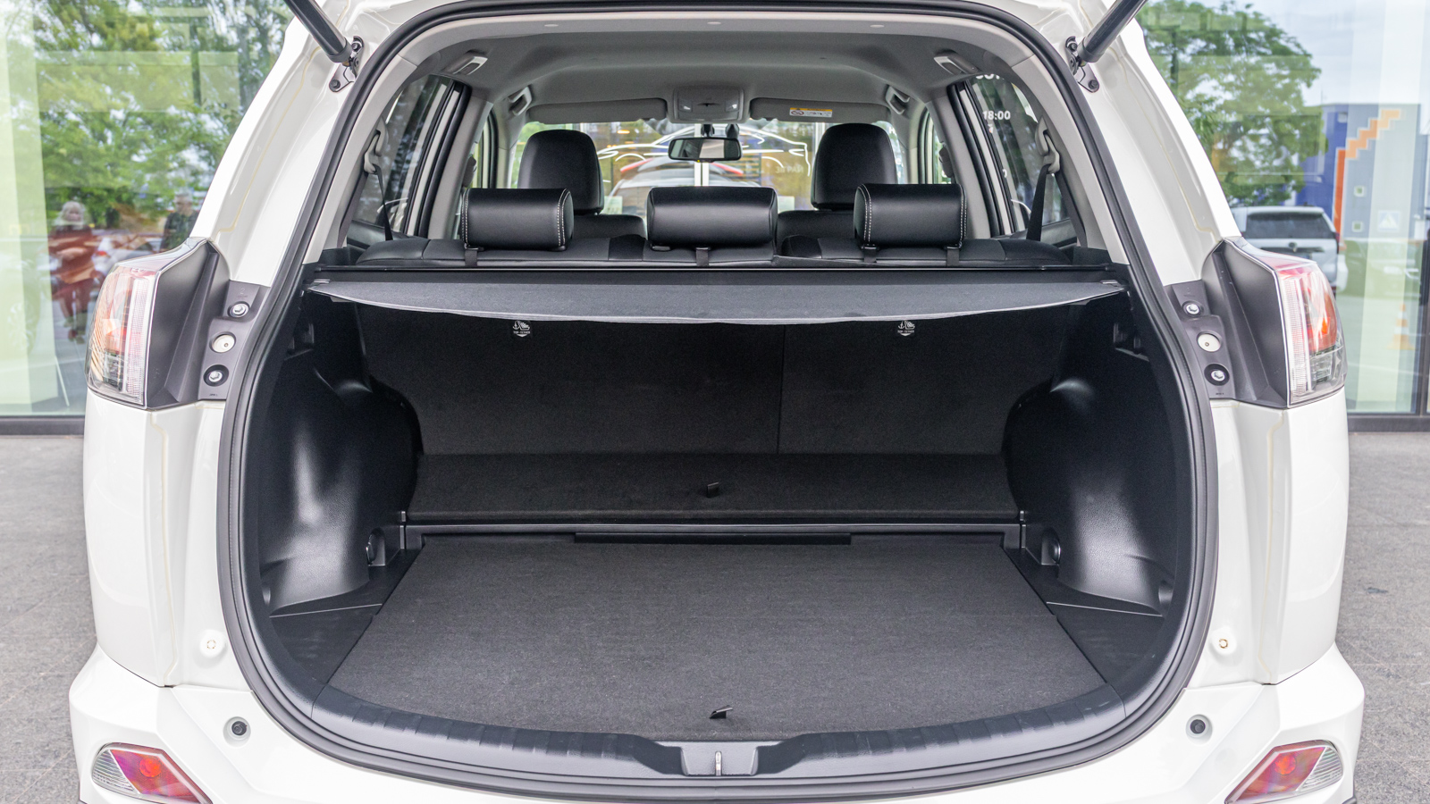 Toyota RAV4 2016 року з пробігом 131591 км, Універсал, Тойота Центр Дніпро "Алмаз Мотор" на Запорізькому шосе, м.Дніпро - 1050000 ГРН | Фото № 10