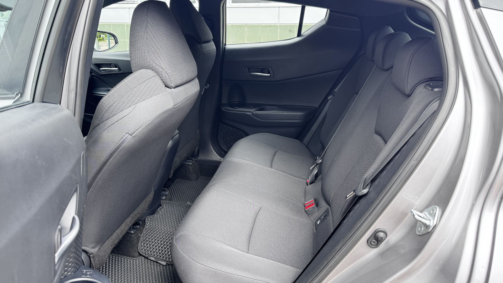 Toyota C-HR 2019 року з пробігом 92044 км, Хетчбек, Тойота Центр Чернівці "Олімп-Моторс", м.Чернівці - 1020000 ГРН | Фото № 11