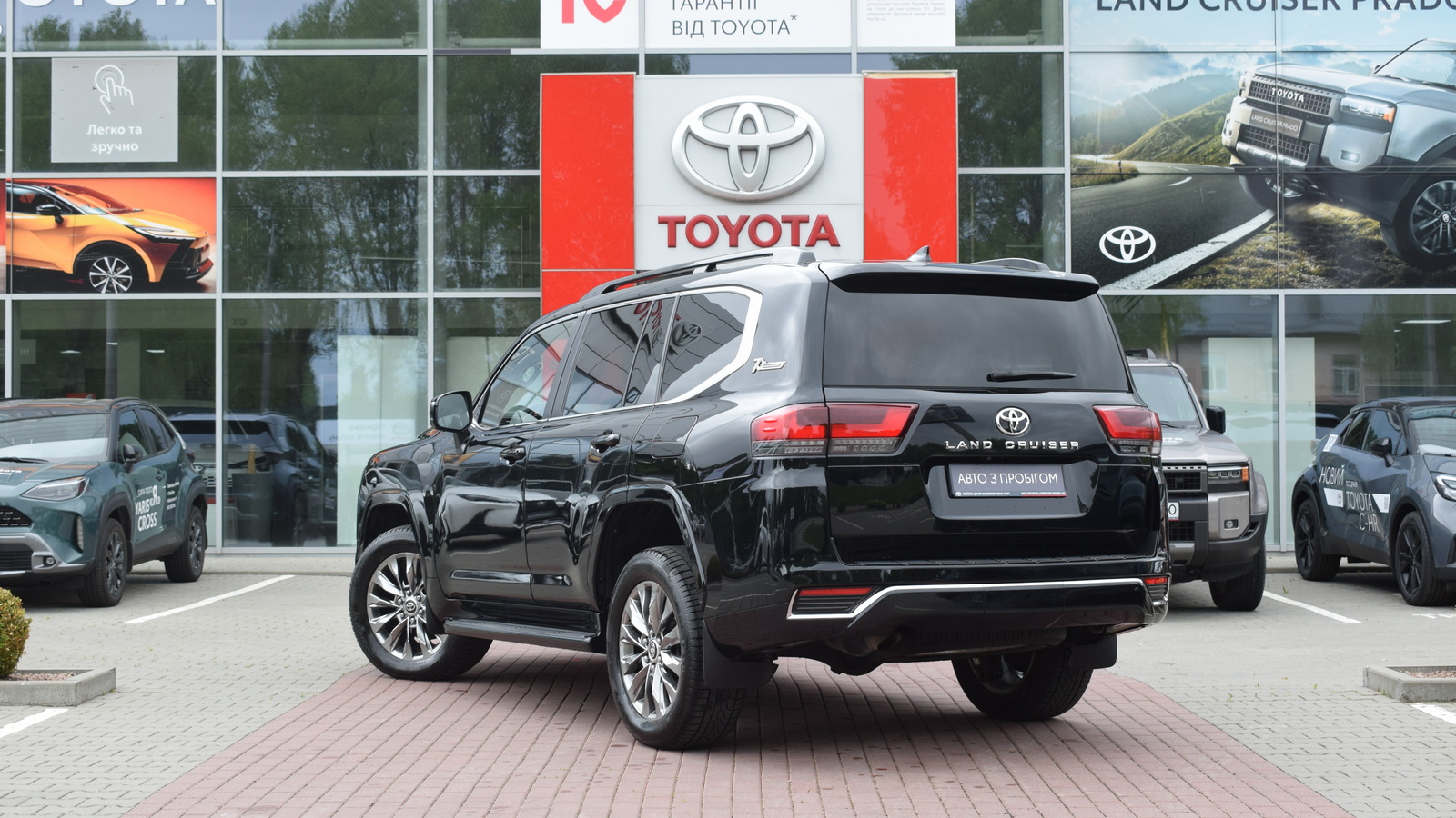 Toyota LAND CRUISER 200 2021 року з пробігом 137453 км, Універсал, Тойота Центр Житомир "Стар - Кар", м.Житомир - 3000300 ГРН | Фото № 2