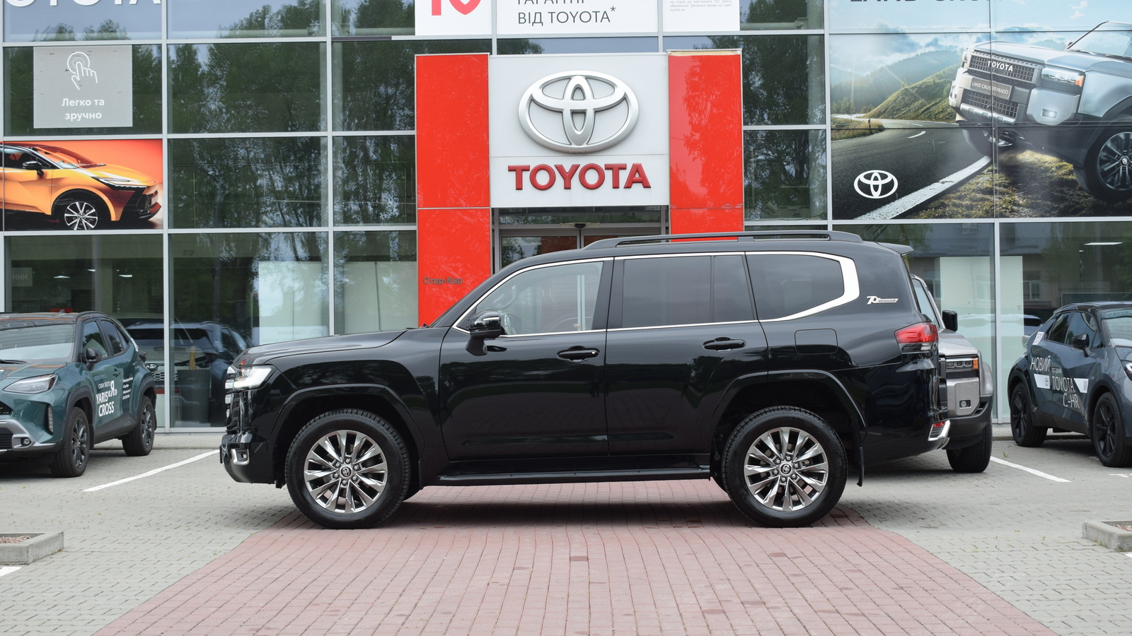 Toyota LAND CRUISER 200 2021 року з пробігом 137453 км, Універсал, Тойота Центр Житомир "Стар - Кар", м.Житомир - 3000300 ГРН | Фото № 3