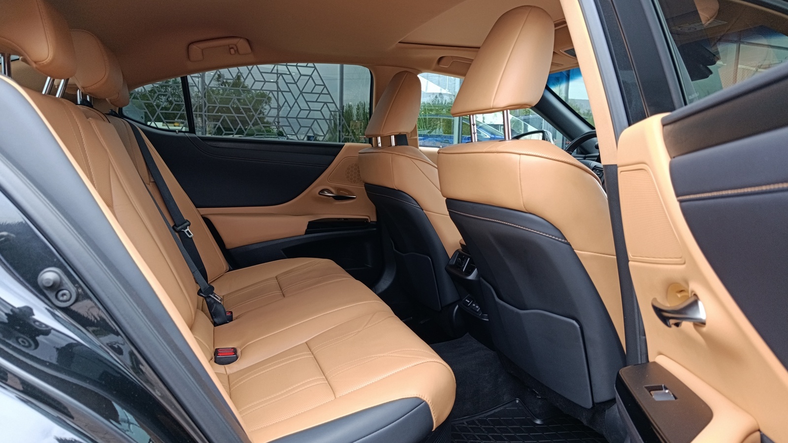 Lexus ES 2023 року з пробігом 69722 км, Седан, Лексус Київ Захід, м.Київ - 2251000 ГРН | Фото № 7