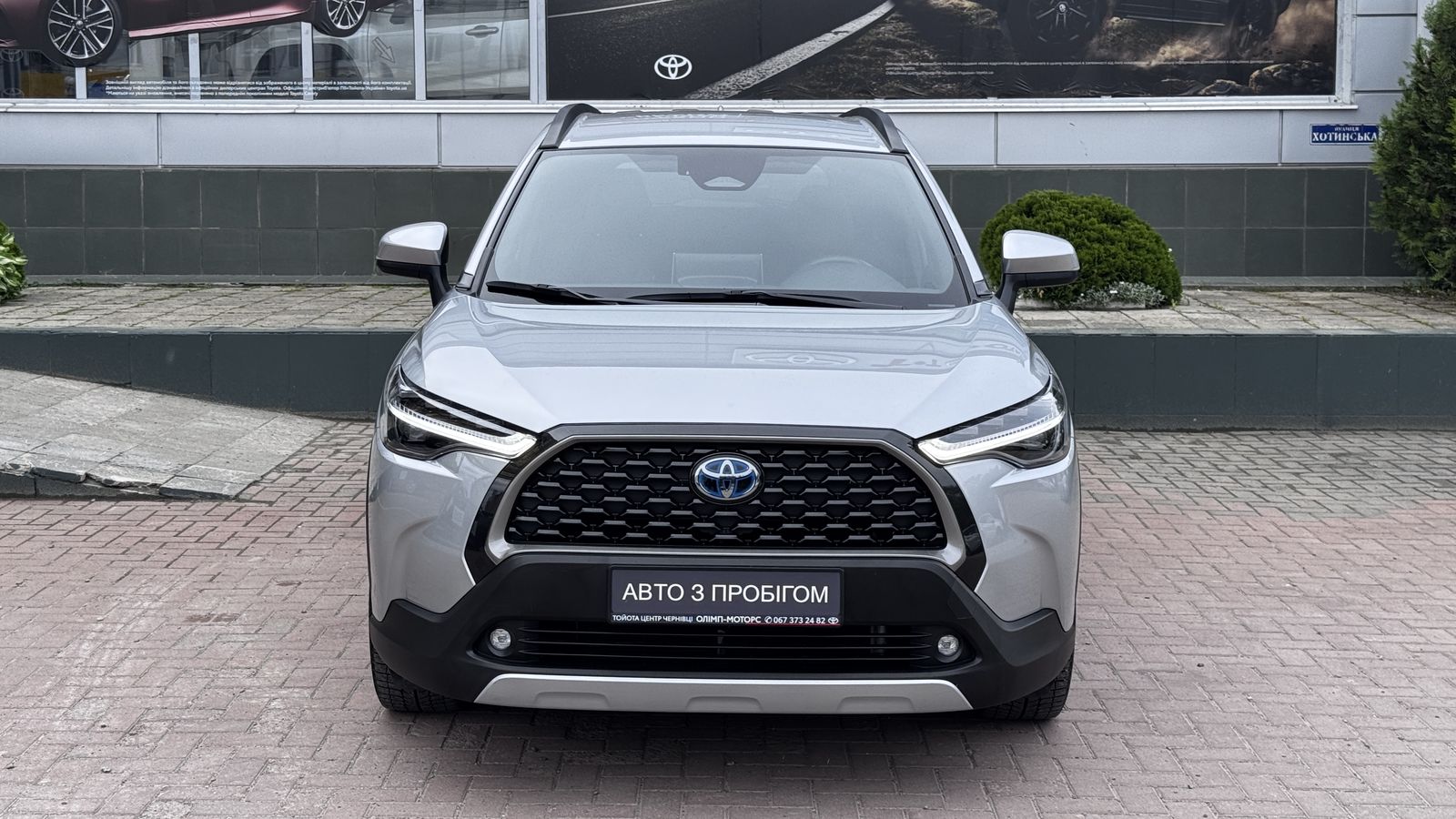 Toyota COROLLA CROSS 2023 року, Хетчбек, Тойота Центр Чернівці "Олімп-Моторс", м.Чернівці | Фото № 5 Toyota COROLLA CROSS 2023 року з пробігом 19218 км, Хетчбек, Тойота Центр Чернівці "Олімп-Моторс", м.Чернівці - 1350000 ГРН | Фото № 5