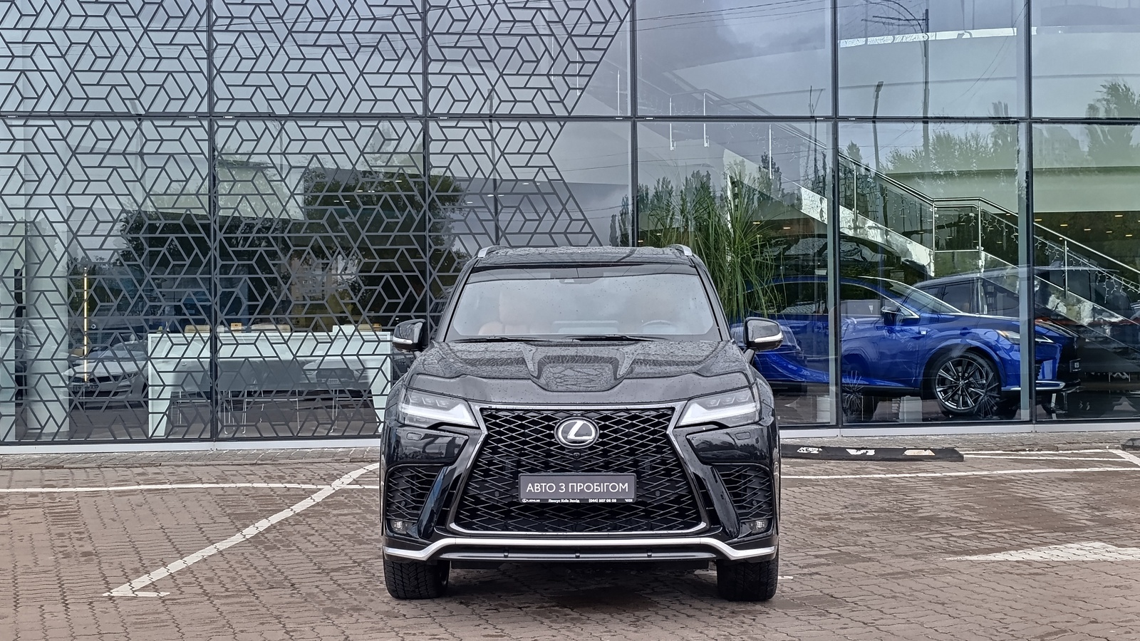 Lexus LX 2022 року з пробігом 52786 км, Універсал, Лексус Київ Захід, м.Київ - 5260000 ГРН | Фото № 5