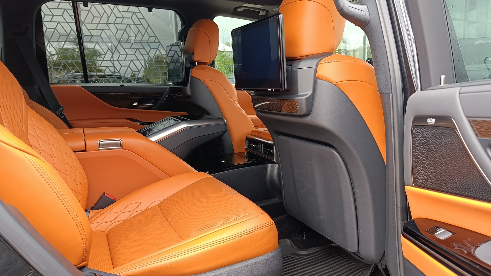 Lexus LX 2022 року з пробігом 52786 км, Універсал, Лексус Київ Захід, м.Київ - 5260000 ГРН | Фото № 7