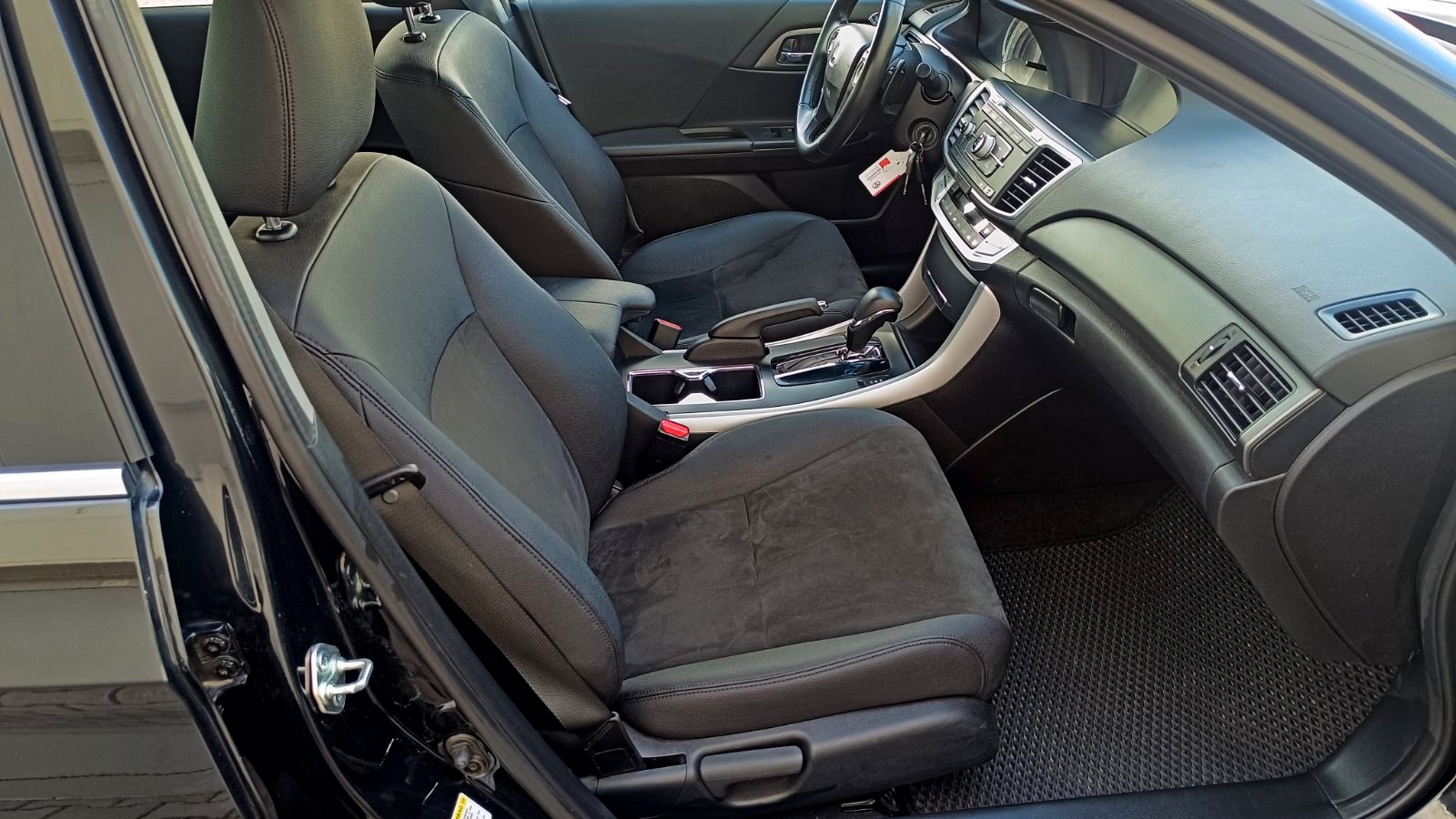Інші авто HONDA ACCORD 2015 року з пробігом 206547 км, Седан, Тойота Центр Київ «ВІДІ Аеропорт», м.Київ - 480000 ГРН | Фото № 6