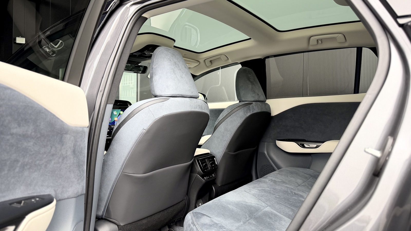 Lexus RZ 450e 2024 року з пробігом 8850 км, Універсал, Лексус Одеса, м.Одеса - 2620670 ГРН | Фото № 11