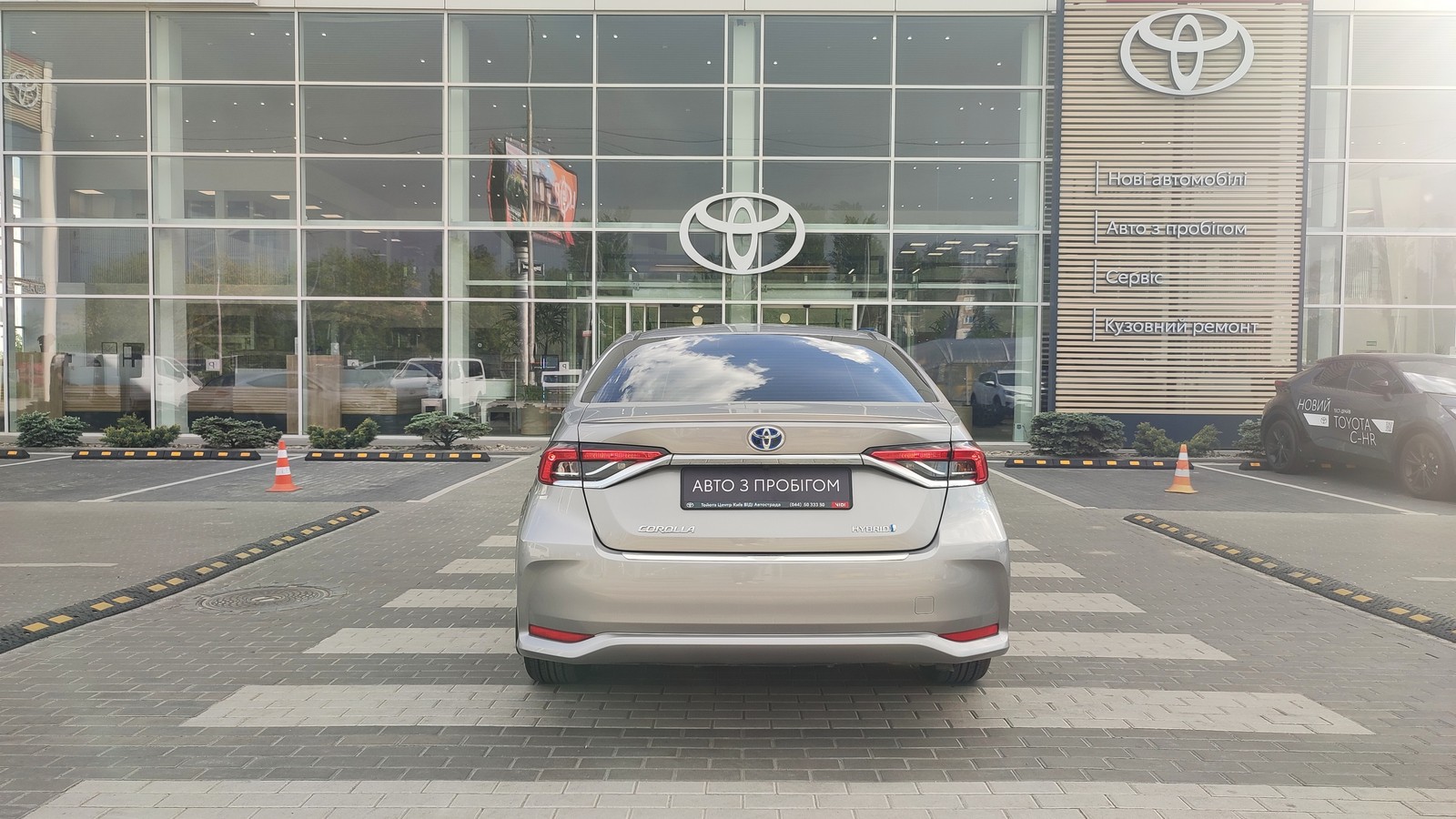 Toyota COROLLA 2019 року з пробігом 100966 км, Седан, Тойота Центр Київ "ВіДі Автострада", м.Київ - 940000 ГРН | Фото № 4