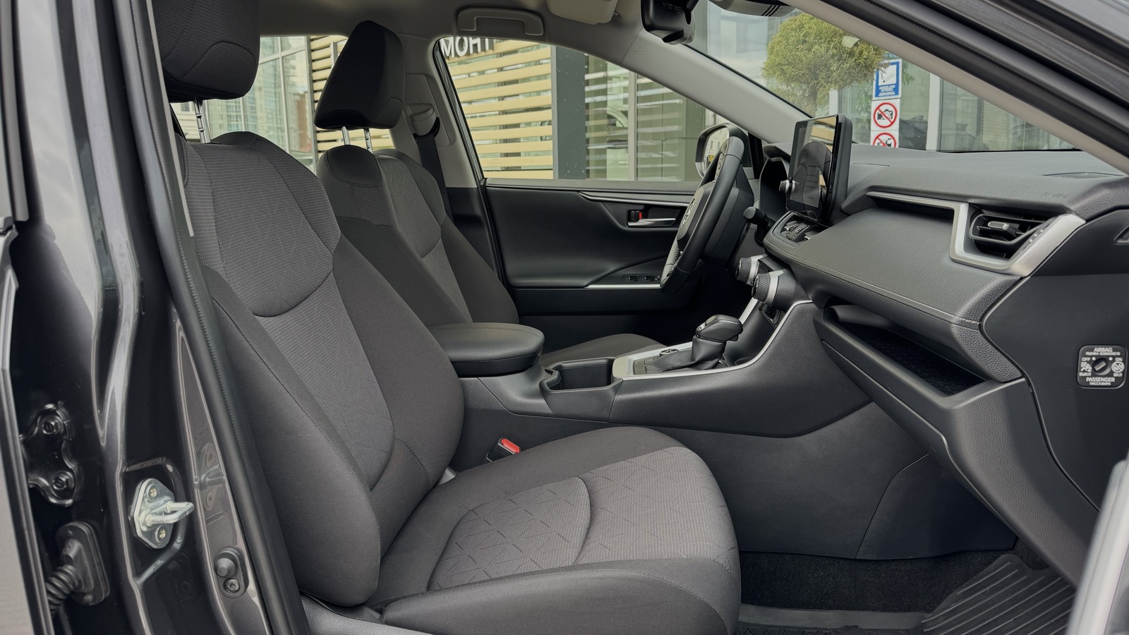 Toyota RAV4 2025 року з пробігом 15853 км, Універсал, Тойота Центр Чернігів "Соллі-Плюс", м.Чернігів - 1772000 ГРН | Фото № 6