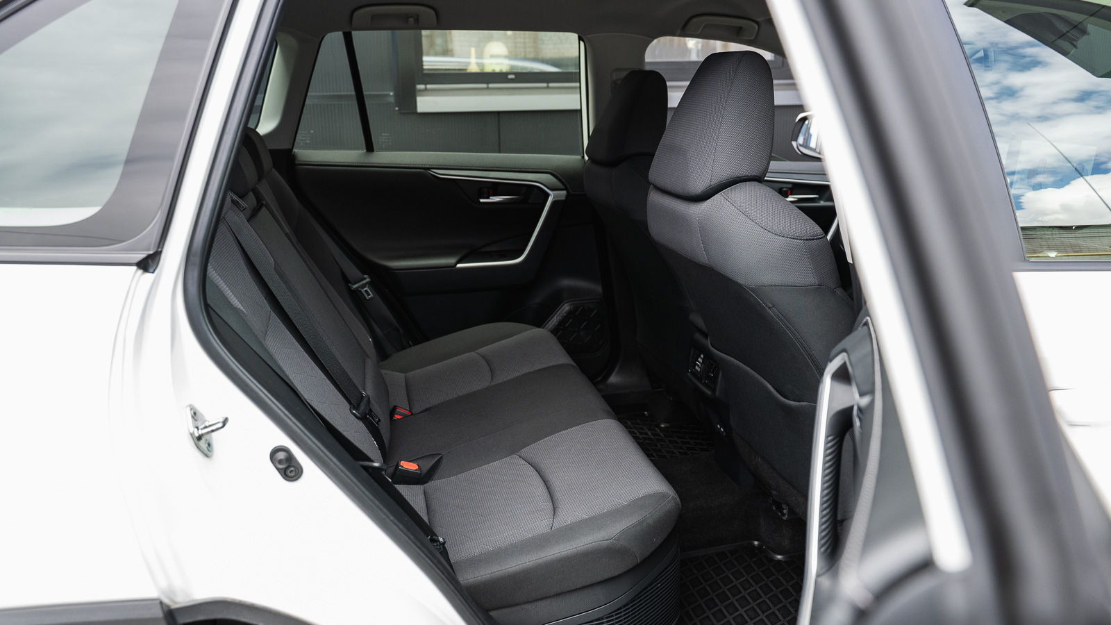 Toyota RAV4 2023 року з пробігом 48324 км, Універсал, Лексус Дніпро, м.Дніпро - 1540000 ГРН | Фото № 7