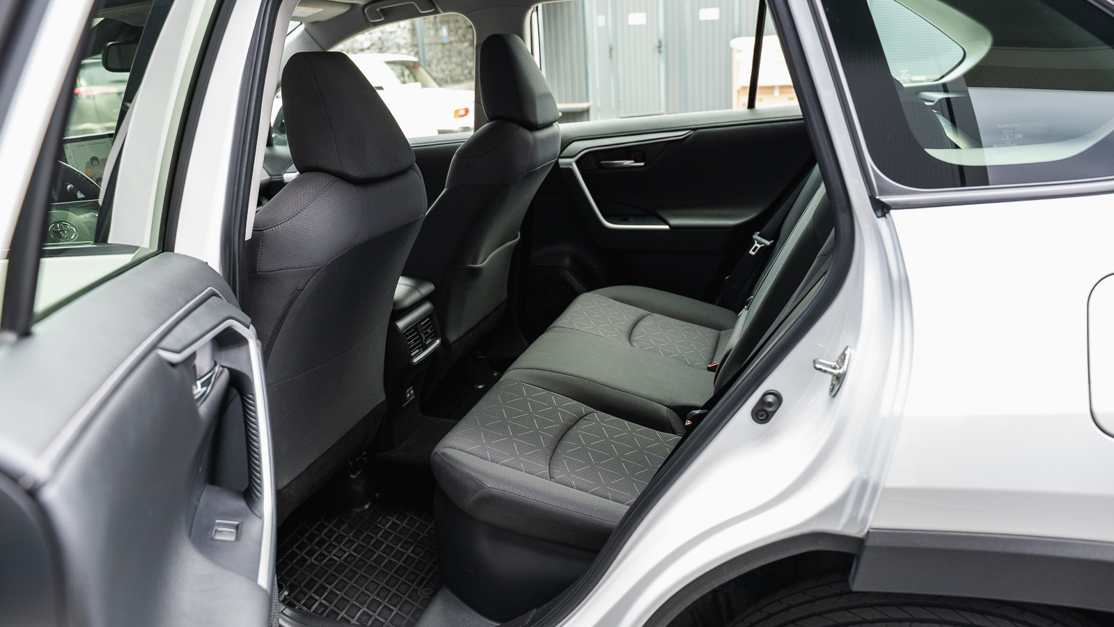 Toyota RAV4 2023 року з пробігом 48324 км, Універсал, Лексус Дніпро, м.Дніпро - 1540000 ГРН | Фото № 11