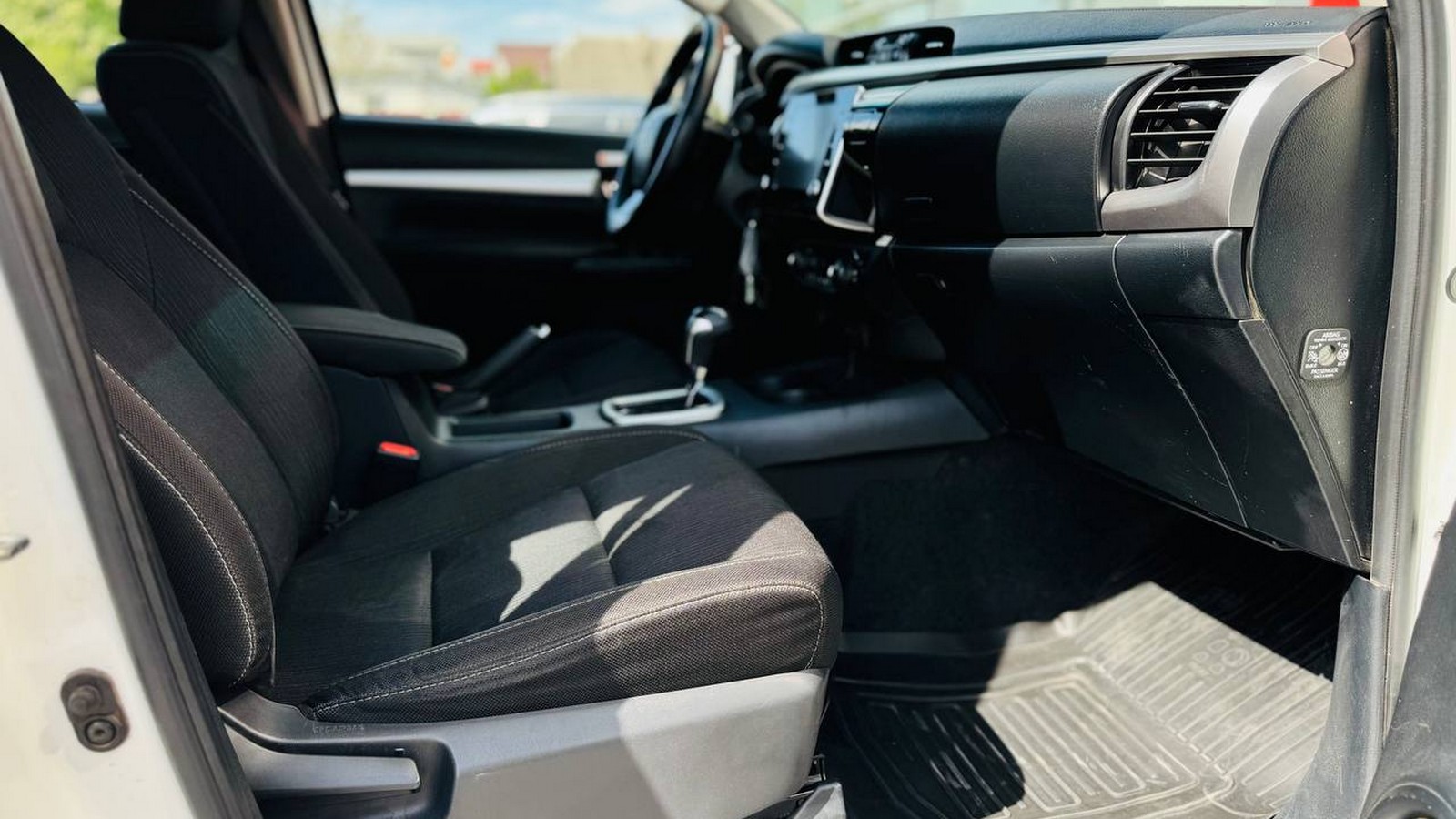 Toyota HILUX 2023 року з пробігом 135005 км, Пікап, Тойота Центр Тернопіль "Кристал Моторс", м.Тернопіль - 1820000 ГРН | Фото № 6