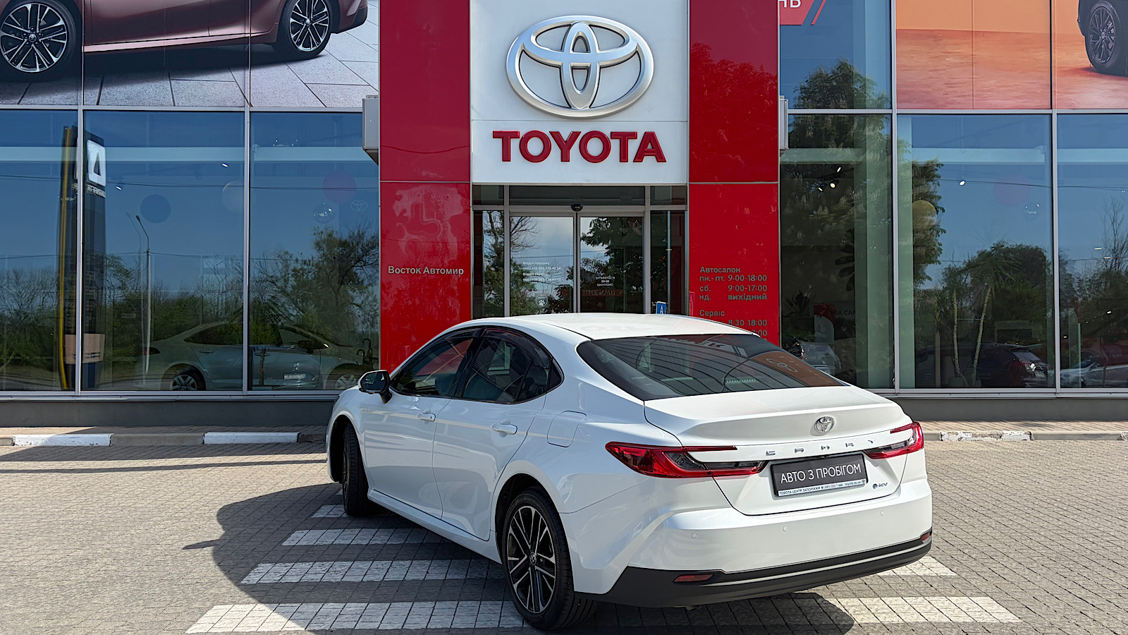 Toyota CAMRY 2025 року з пробігом 3816 км, Седан, Тойота Центр Запоріжжя "Восток Автомир", м.Запоріжжя - 2151100 ГРН | Фото № 2