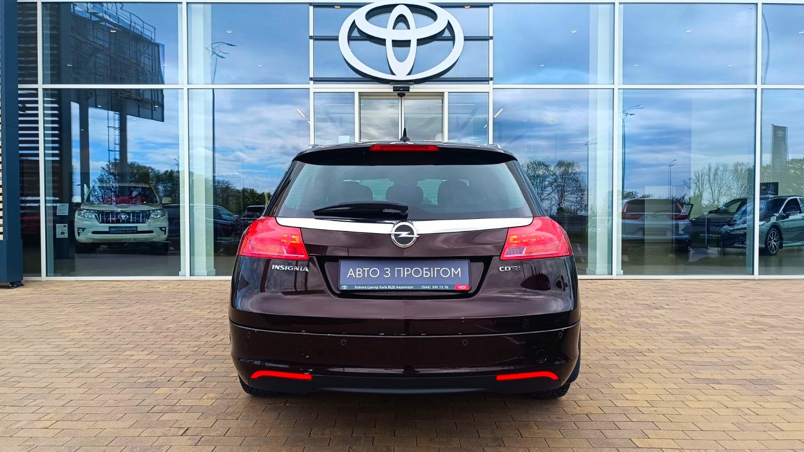 Інші авто OPEL INSIGNIA 2013 року, Універсал, Тойота Центр Київ «ВІДІ Аеропорт», м.Київ | Фото № 4 Інші авто OPEL INSIGNIA 2013 року з пробігом 215486 км, Універсал, Тойота Центр Київ «ВІДІ Аеропорт», м.Київ - 450000 ГРН | Фото № 4