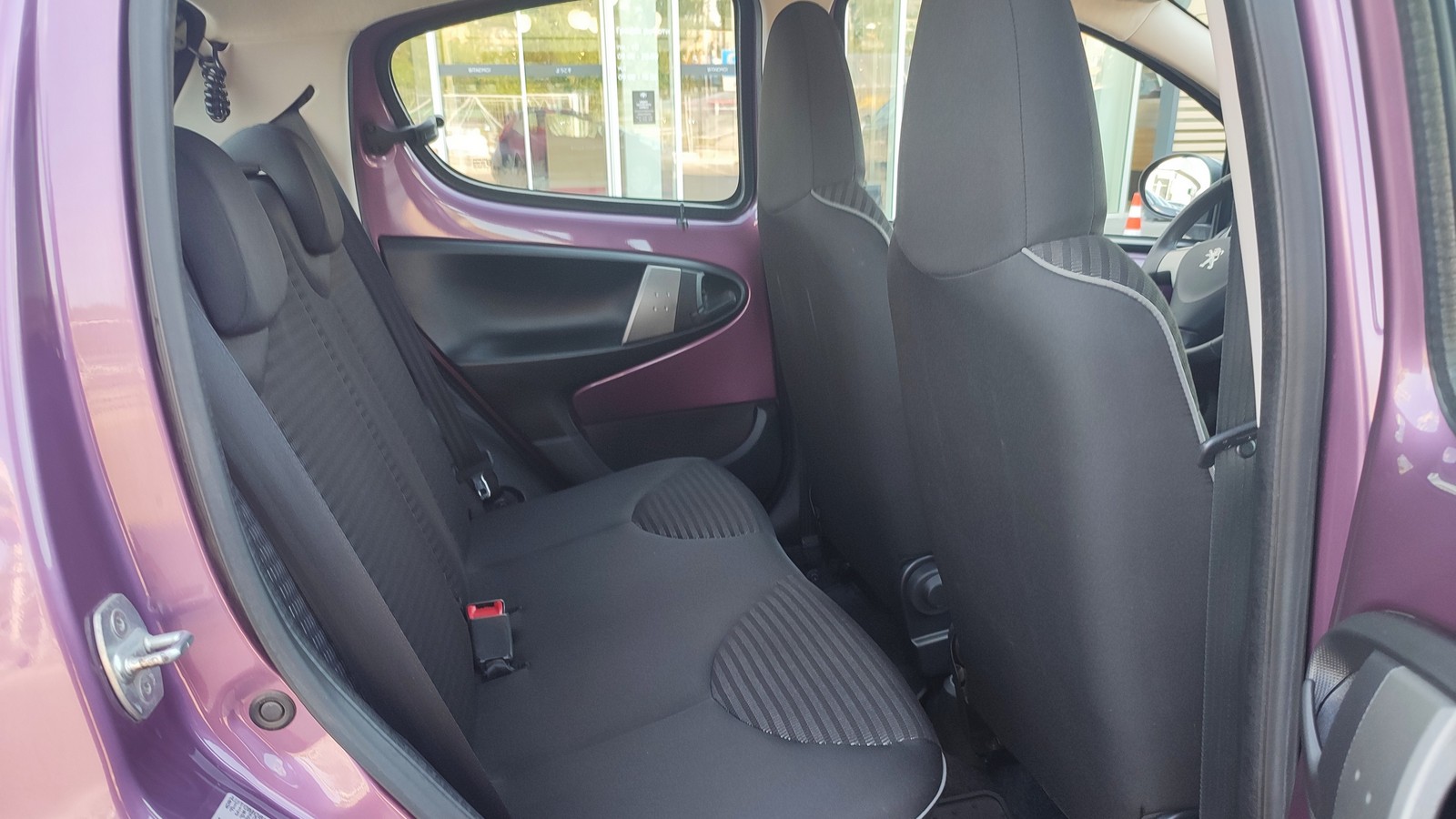Інші авто PEUGEOT 107 2014 року, Хетчбек, Тойота Центр Київ "ВіДі Автострада", м.Київ | Фото № 7 Інші авто PEUGEOT 107 2014 року з пробігом 40597 км, Хетчбек, Тойота Центр Київ "ВіДі Автострада", м.Київ - 307000 ГРН | Фото № 7
