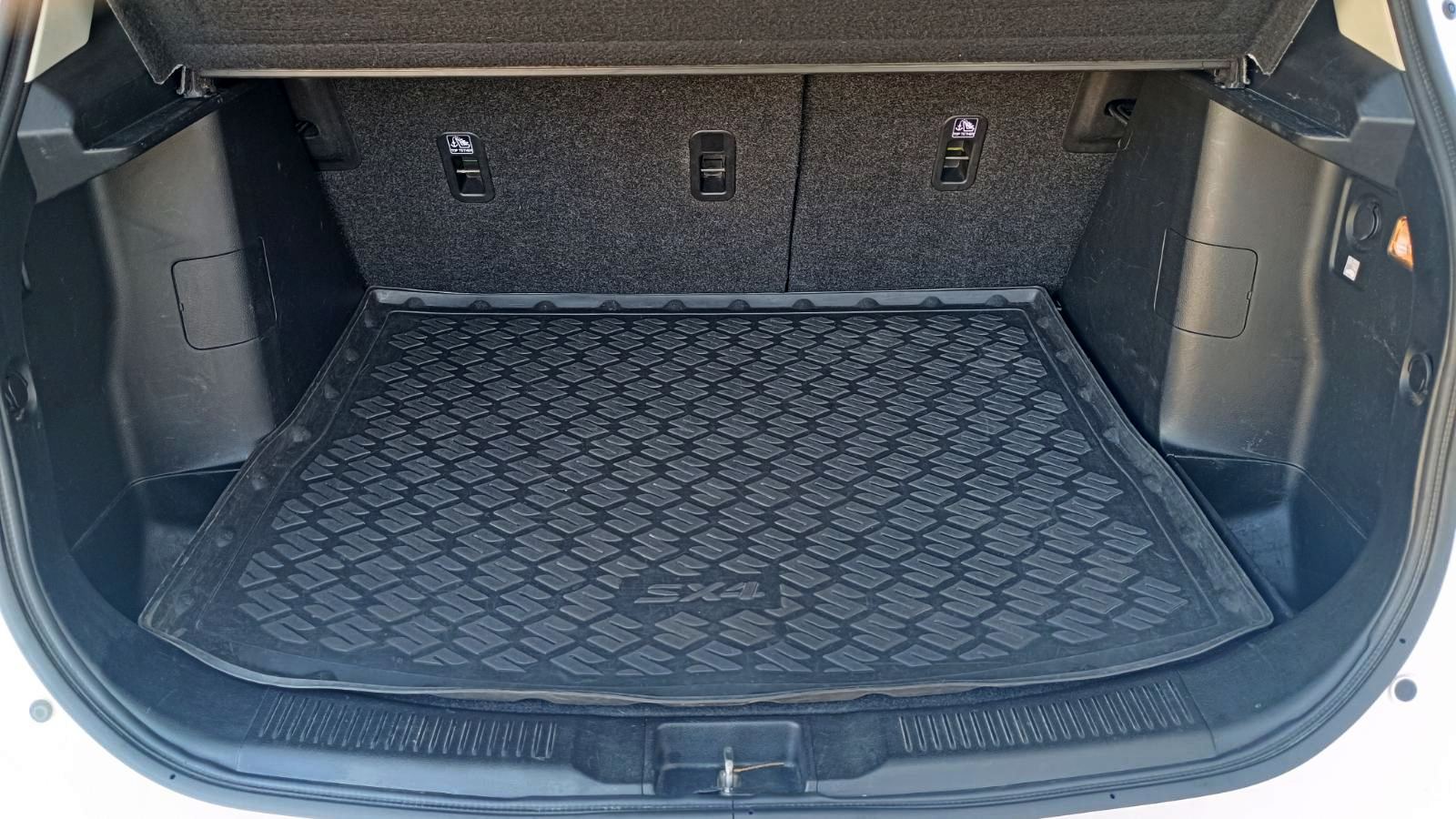 Інші авто SUZUKI SX4 2019 року, Хетчбек, Тойота Центр Київ «ВІДІ Аеропорт», м.Київ | Фото № 10 Інші авто SUZUKI SX4 2019 року з пробігом 95112 км, Хетчбек, Тойота Центр Київ «ВІДІ Аеропорт», м.Київ - 790000 ГРН | Фото № 10