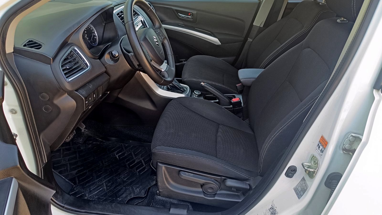 Інші авто SUZUKI SX4 2019 року, Хетчбек, Тойота Центр Київ «ВІДІ Аеропорт», м.Київ | Фото № 12 Інші авто SUZUKI SX4 2019 року з пробігом 95112 км, Хетчбек, Тойота Центр Київ «ВІДІ Аеропорт», м.Київ - 790000 ГРН | Фото № 12