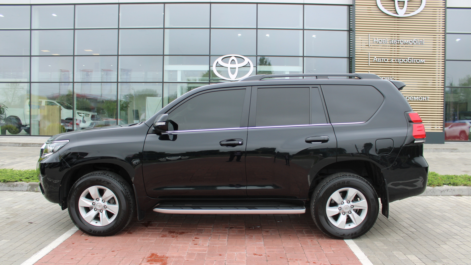 Toyota LAND CRUISER PRADO 2020 року, Універсал, Тойота Центр Черкаси "Мотор Сіті", м.Черкаси | Фото № 3 Toyota LAND CRUISER PRADO 2020 року з пробігом 112549 км, Універсал, Тойота Центр Черкаси "Мотор Сіті", м.Черкаси - 1834000 ГРН | Фото № 3