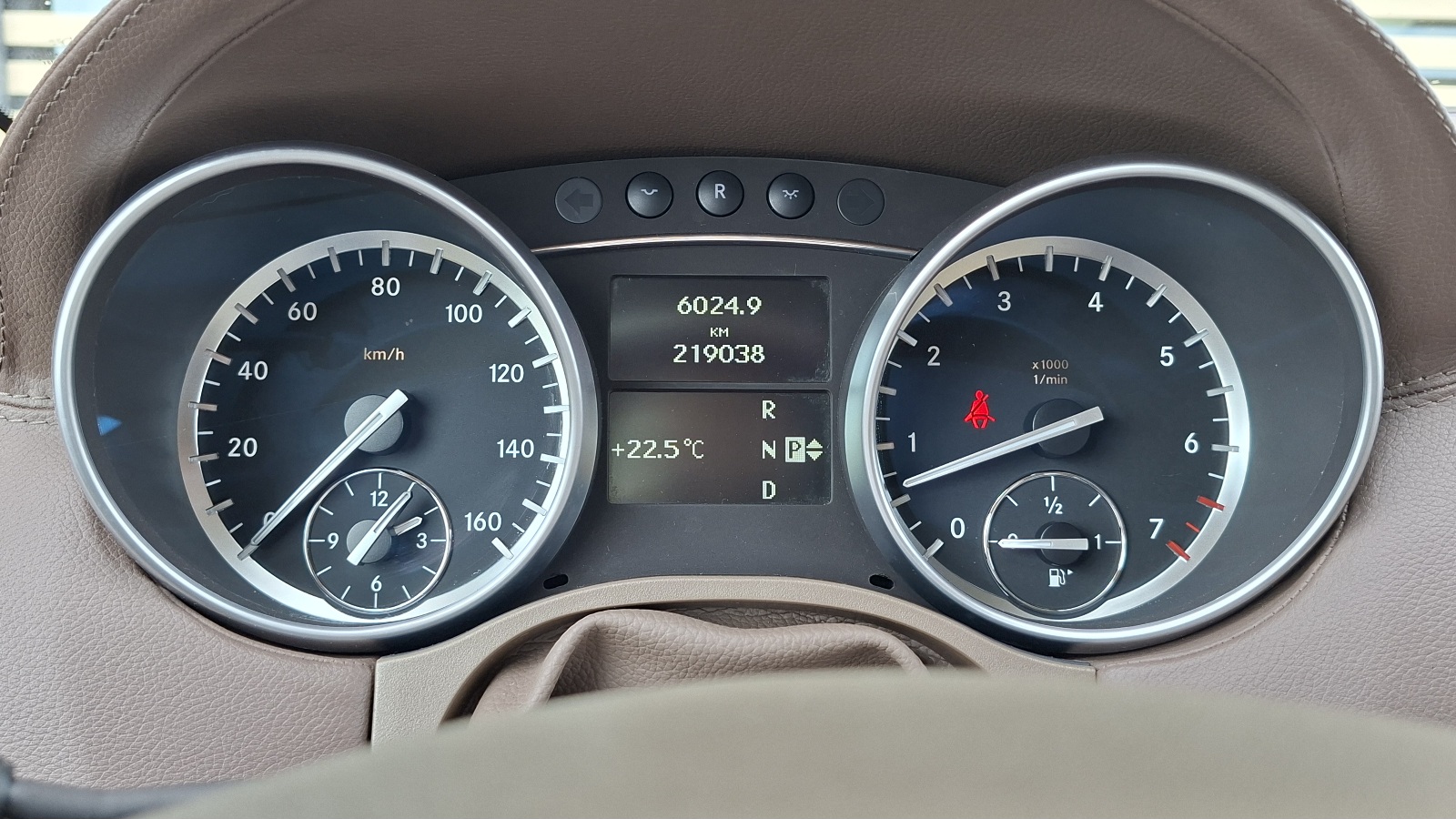 Інші авто MERCEDES-BENZ GL 2012 року, Універсал, Тойота Центр Ужгород "Карат Мотор", м.Ужгород | Фото № 14 Інші авто MERCEDES-BENZ GL 2012 року з пробігом 218898 км, Універсал, Тойота Центр Ужгород "Карат Мотор", м.Ужгород - 652500 ГРН | Фото № 14