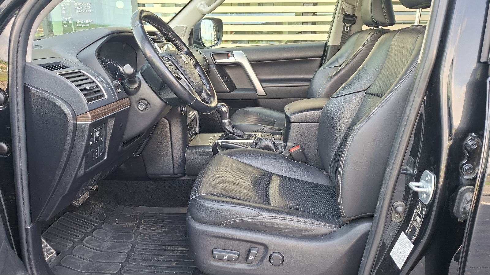Toyota LAND CRUISER PRADO 2020 року, Універсал, Тойота Центр Ужгород "Карат Мотор", м.Ужгород | Фото № 12 Toyota LAND CRUISER PRADO 2020 року з пробігом 184514 км, Універсал, Тойота Центр Ужгород "Карат Мотор", м.Ужгород - 1783500 ГРН | Фото № 12