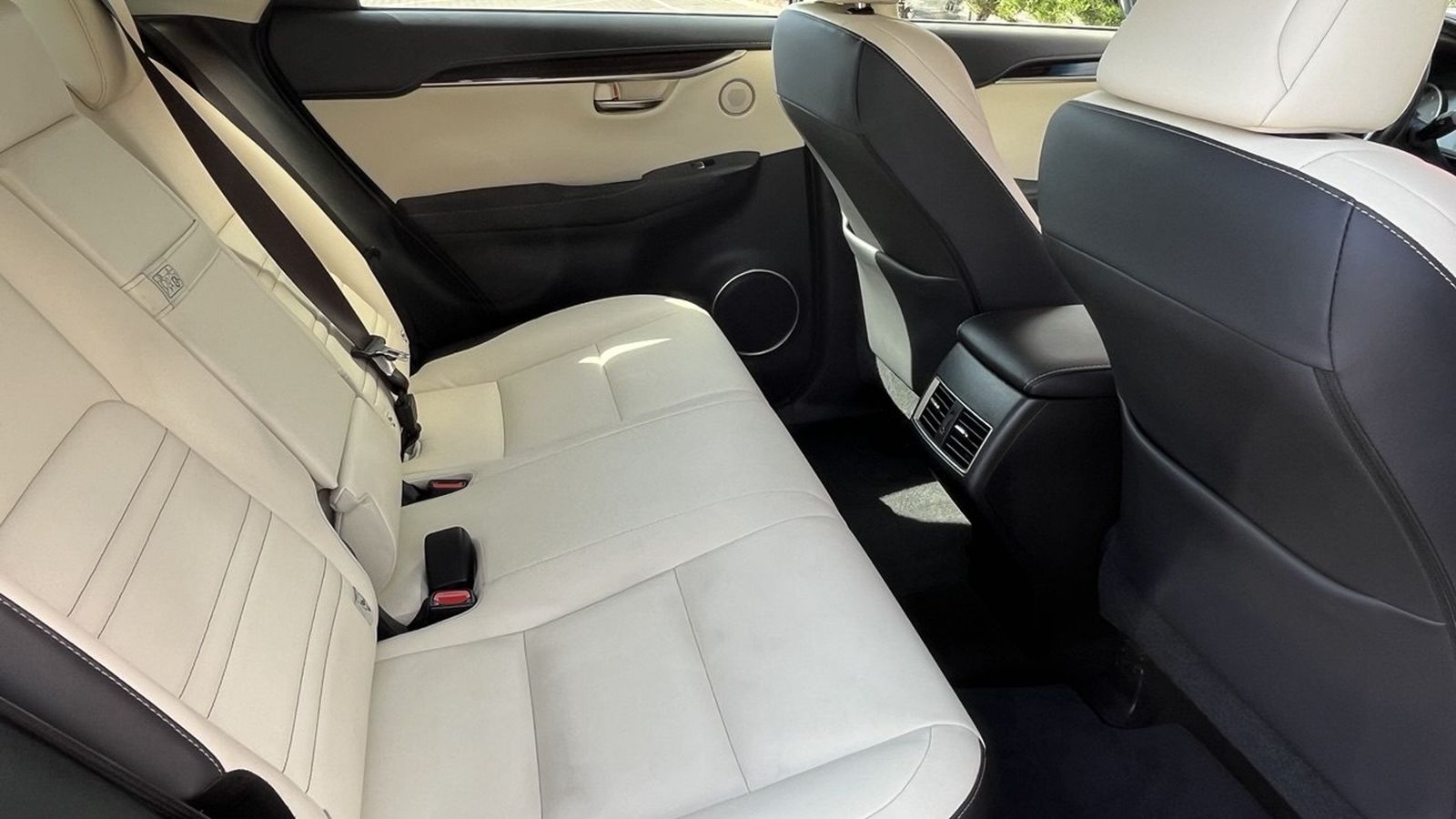 Lexus NX 2017 року з пробігом 85369 км, Хетчбек, Тойота Центр Хмельницький "Гранд Мотор", м.Хмельницький - 1210000 ГРН | Фото № 7