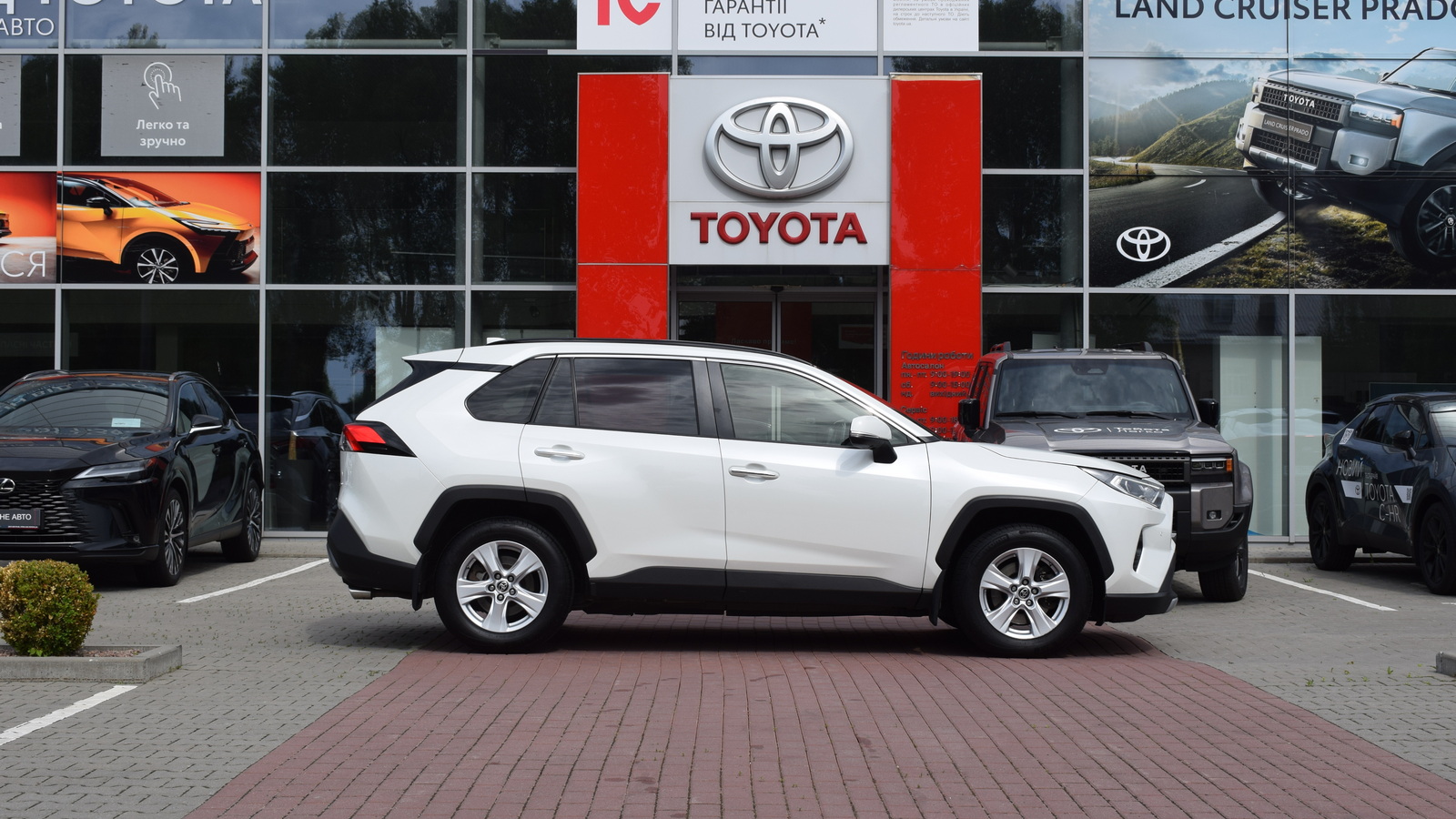 Toyota RAV4 2019 року, Універсал, Тойота Центр Житомир "Стар - Кар", м.Житомир | Фото № 16 Toyota RAV4 2019 року з пробігом 217239 км, Універсал, Тойота Центр Житомир "Стар - Кар", м.Житомир - 1077480 ГРН | Фото № 16