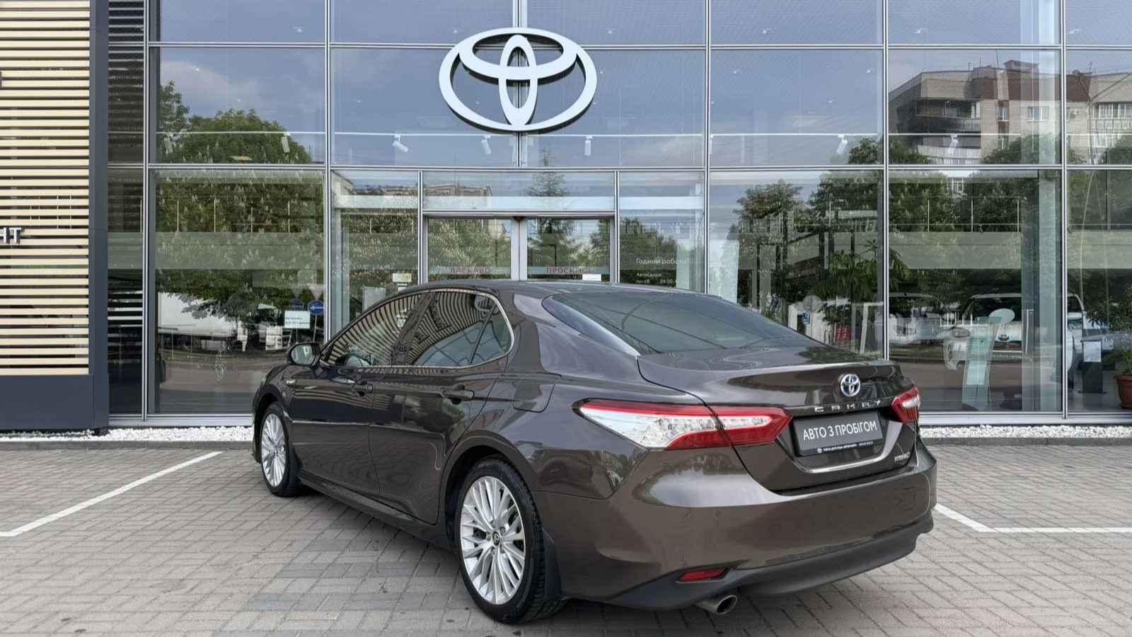 Toyota CAMRY 2019 року, Седан, Тойота Центр Луцьк "Автоконцепт", м.Луцьк | Фото № 2 Toyota CAMRY 2019 року з пробігом 91952 км, Седан, Тойота Центр Луцьк "Автоконцепт", м.Луцьк - 1190000 ГРН | Фото № 2