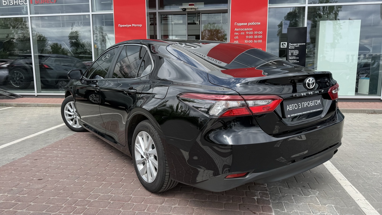 Toyota CAMRY 2023 року, Седан, Тойота Центр Вінниця "Преміум Мотор", м.Вінниця | Фото № 2 Toyota CAMRY 2023 року з пробігом 51434 км, Седан, Тойота Центр Вінниця "Преміум Мотор", м.Вінниця - 1254000 ГРН | Фото № 2
