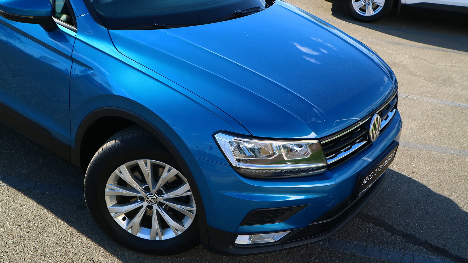 Інші авто VOLKSWAGEN TIGUAN 2017 року, Універсал, Тойота Центр Київ "Автосаміт Укравто Столичне", м.Київ | Фото № 25 Інші авто VOLKSWAGEN TIGUAN 2017 року з пробігом 160000 км, Універсал, Тойота Центр Київ "Автосаміт Укравто Столичне", м.Київ - 783000 ГРН | Фото № 25