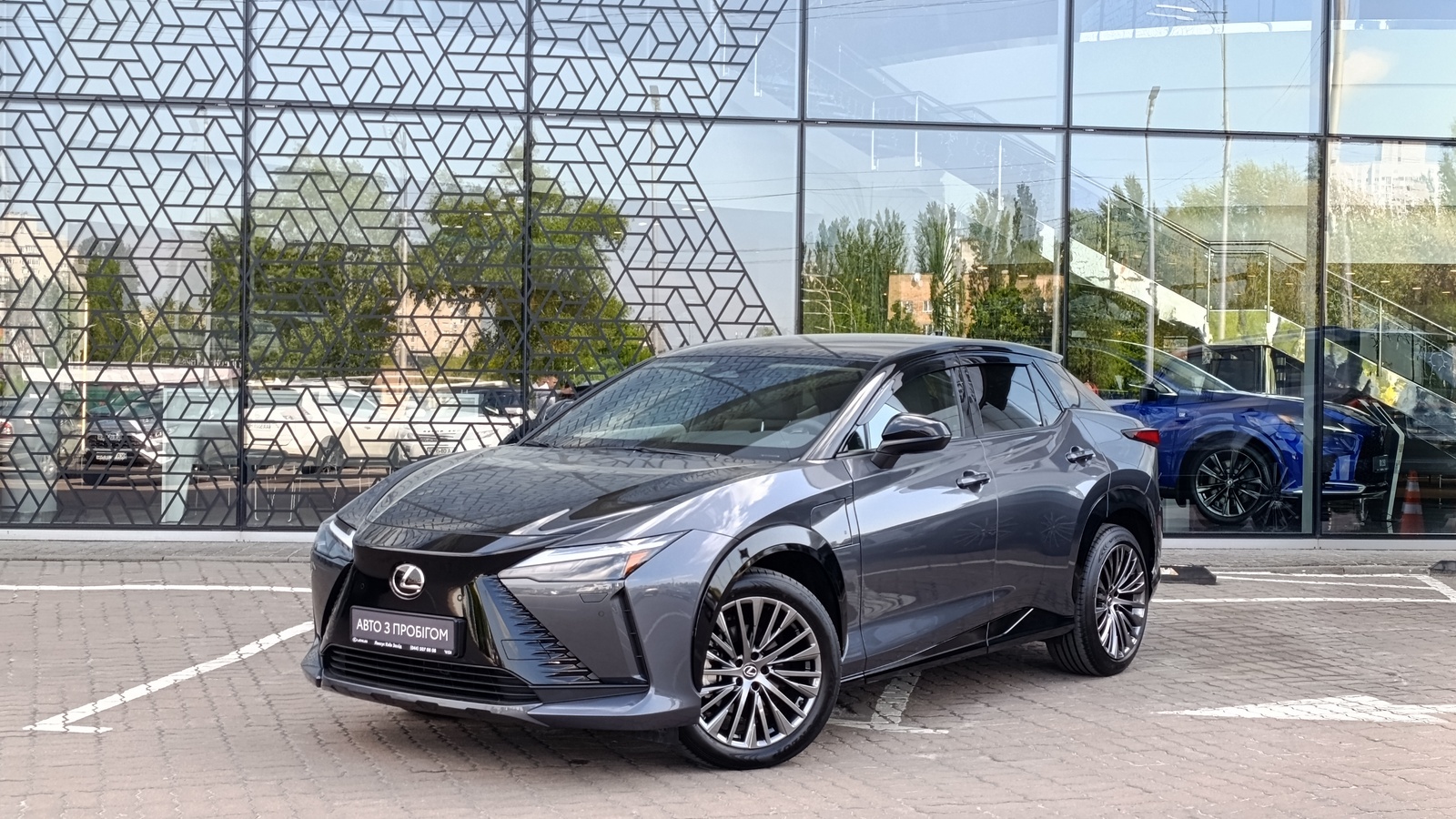 Lexus RZ 450e 2024 року з пробігом 8233 км, Універсал, Лексус Київ Захід, м.Київ - 2362560 ГРН | Фото № 1
