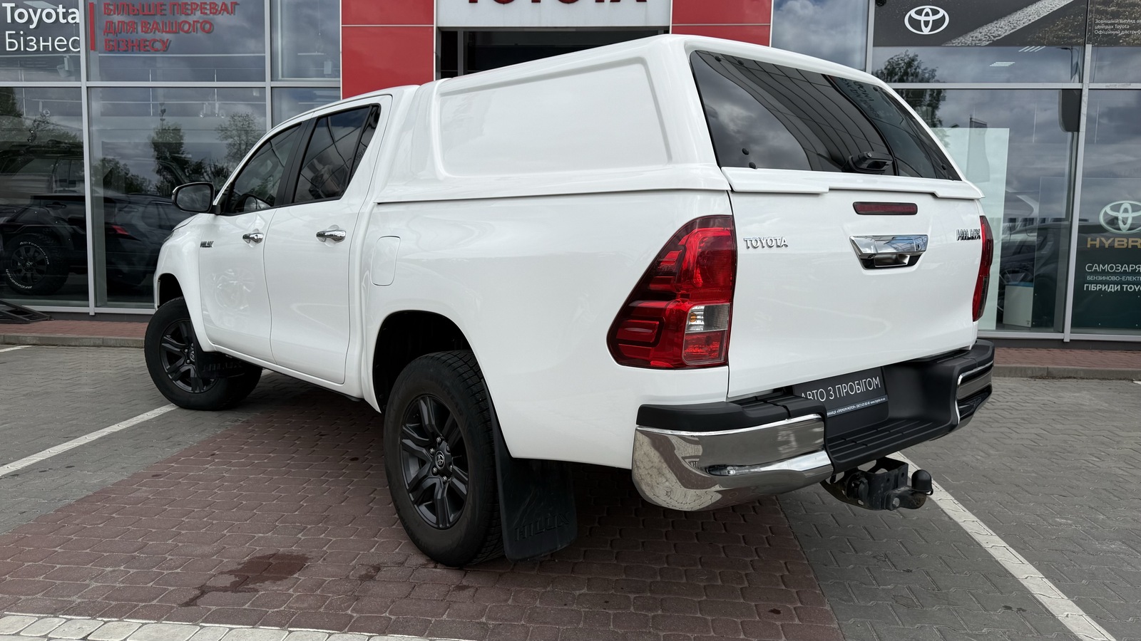 Toyota HILUX 2023 року, Пікап, Тойота Центр Вінниця "Преміум Мотор", м.Вінниця | Фото № 2 Toyota HILUX 2023 року з пробігом 141996 км, Пікап, Тойота Центр Вінниця "Преміум Мотор", м.Вінниця - 1826000 ГРН | Фото № 2