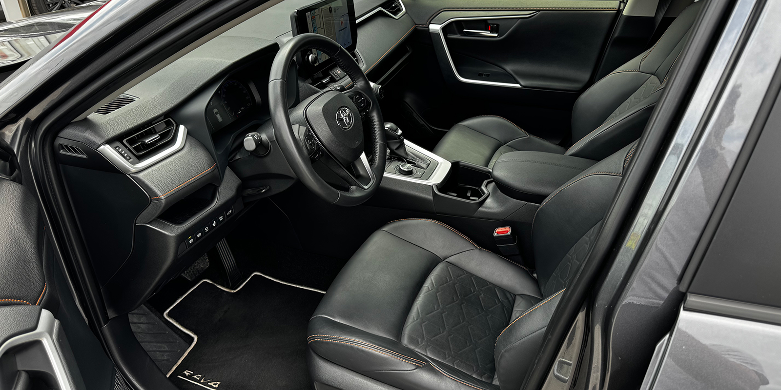 Toyota RAV4 2024 року, Універсал, Тойота Центр Рівне "Агат Авто", м.Рівне | Фото № 12 Toyota RAV4 2024 року з пробігом 44150 км, Універсал, Тойота Центр Рівне "Агат Авто", м.Рівне - 2002000 ГРН | Фото № 12
