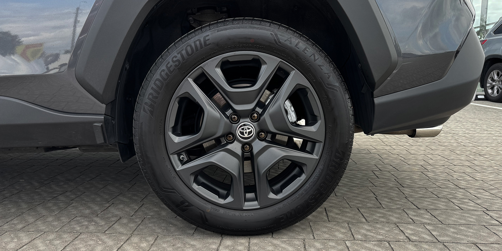 Toyota RAV4 2024 року, Універсал, Тойота Центр Рівне "Агат Авто", м.Рівне | Фото № 16 Toyota RAV4 2024 року з пробігом 44150 км, Універсал, Тойота Центр Рівне "Агат Авто", м.Рівне - 2002000 ГРН | Фото № 16