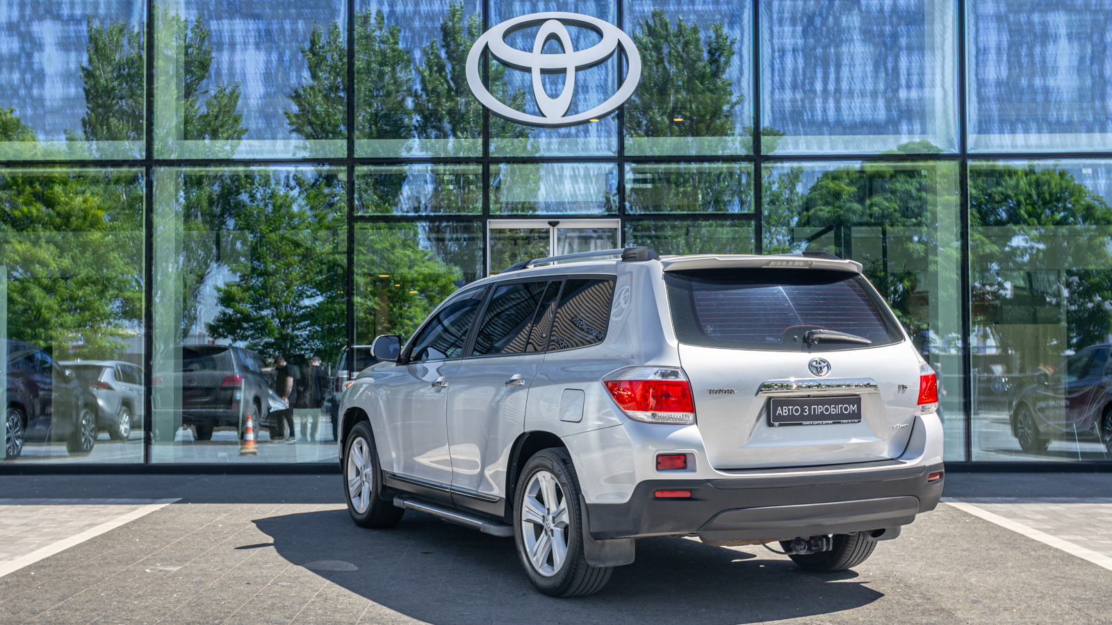 Toyota HIGHLANDER 2013 року з пробігом 208488 км, Універсал, Тойота Центр Дніпро "Алмаз Мотор" на Запорізькому шосе, м.Дніпро - 755000 ГРН | Фото № 2