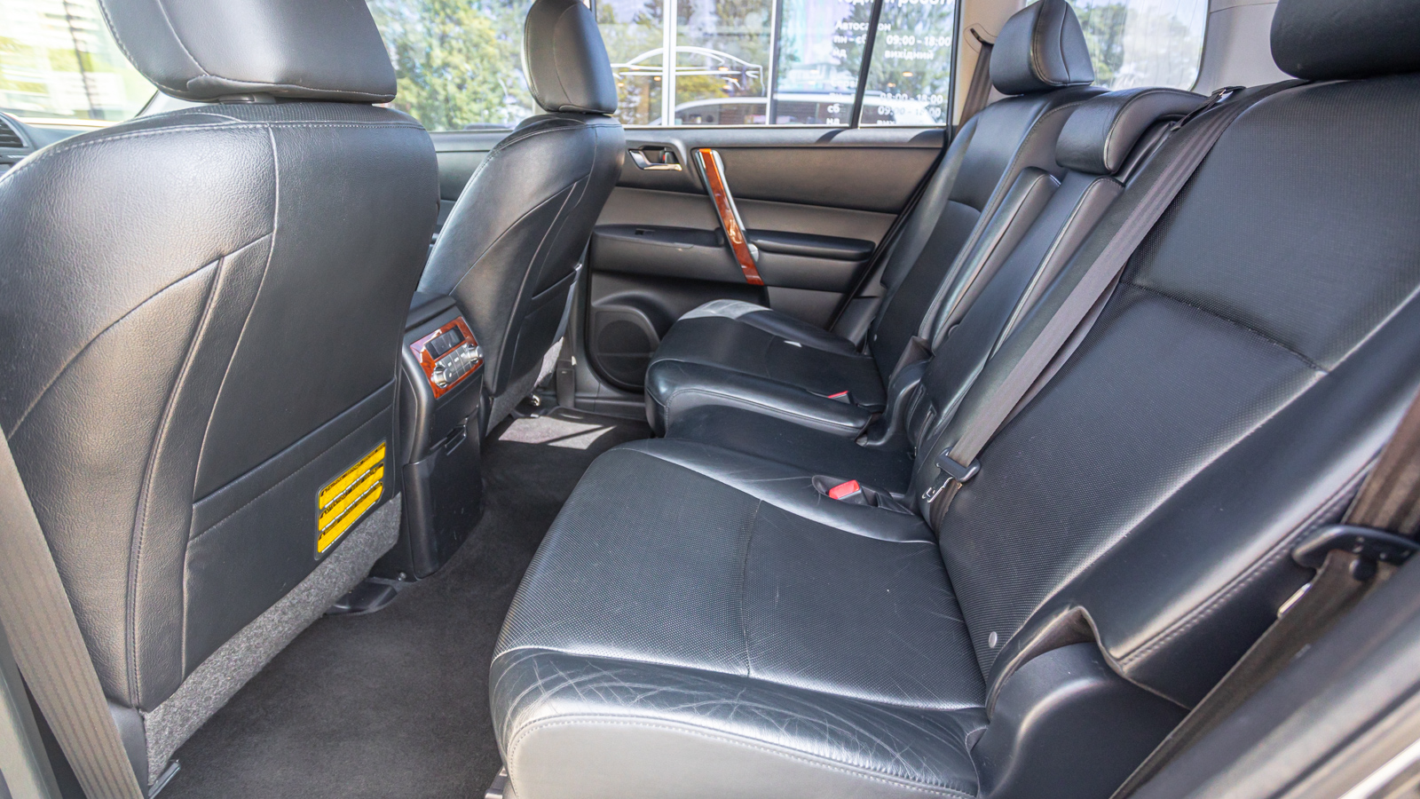 Toyota HIGHLANDER 2013 року з пробігом 208488 км, Універсал, Тойота Центр Дніпро "Алмаз Мотор" на Запорізькому шосе, м.Дніпро - 755000 ГРН | Фото № 13