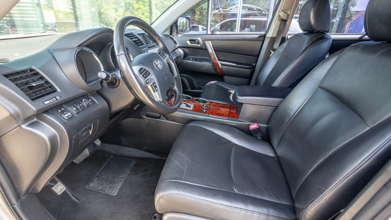 Toyota HIGHLANDER 2013 року з пробігом 208488 км, Універсал, Тойота Центр Дніпро "Алмаз Мотор" на Запорізькому шосе, м.Дніпро - 755000 ГРН | Фото № 14