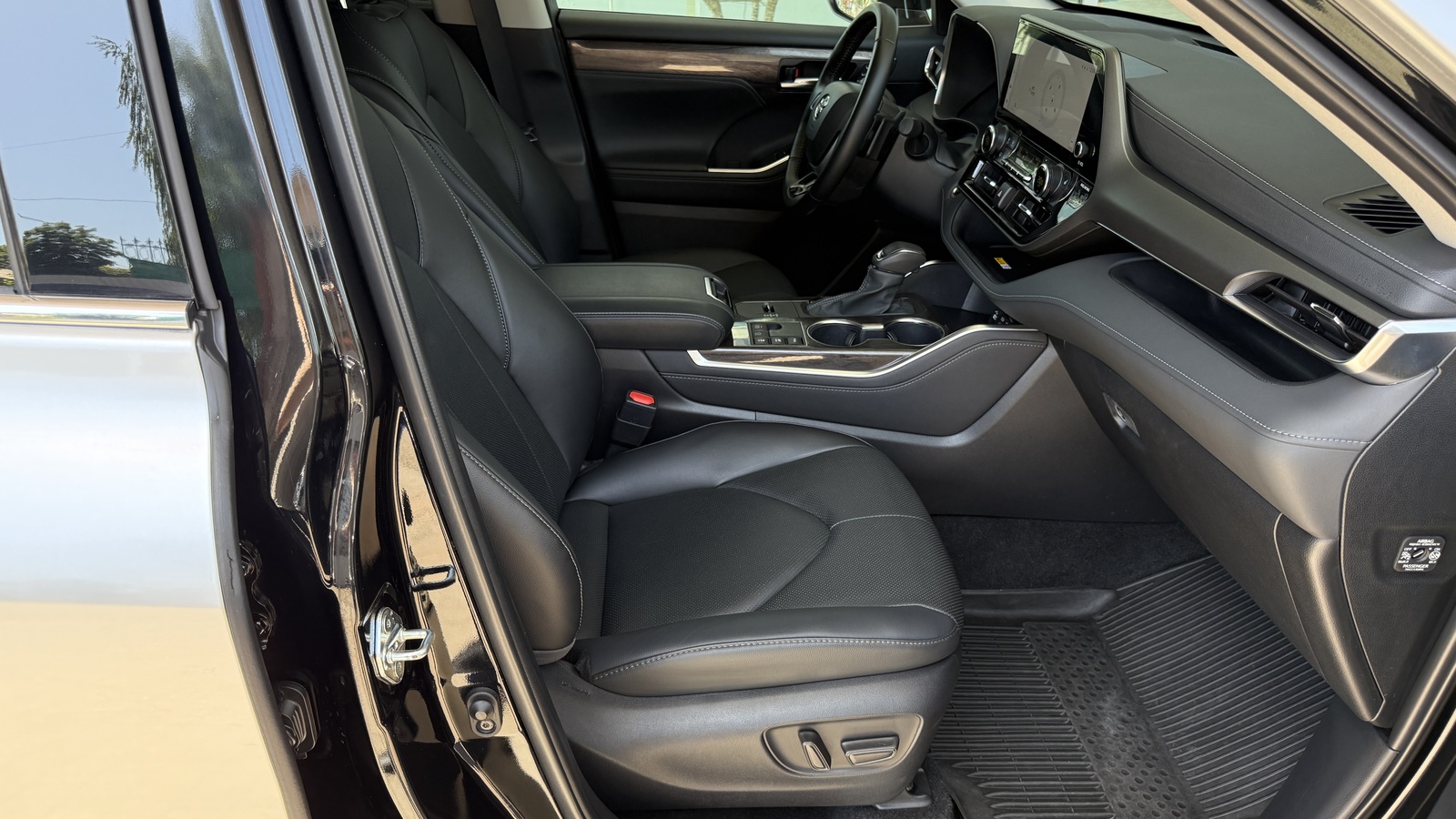 Toyota HIGHLANDER 2023 року, Універсал, Тойота Центр Кривий Ріг "Алмаз Сістем", м.Кривий Ріг | Фото № 6 Toyota HIGHLANDER 2023 року з пробігом 89452 км, Універсал, Тойота Центр Кривий Ріг "Алмаз Сістем", м.Кривий Ріг - 2200000 ГРН | Фото № 6