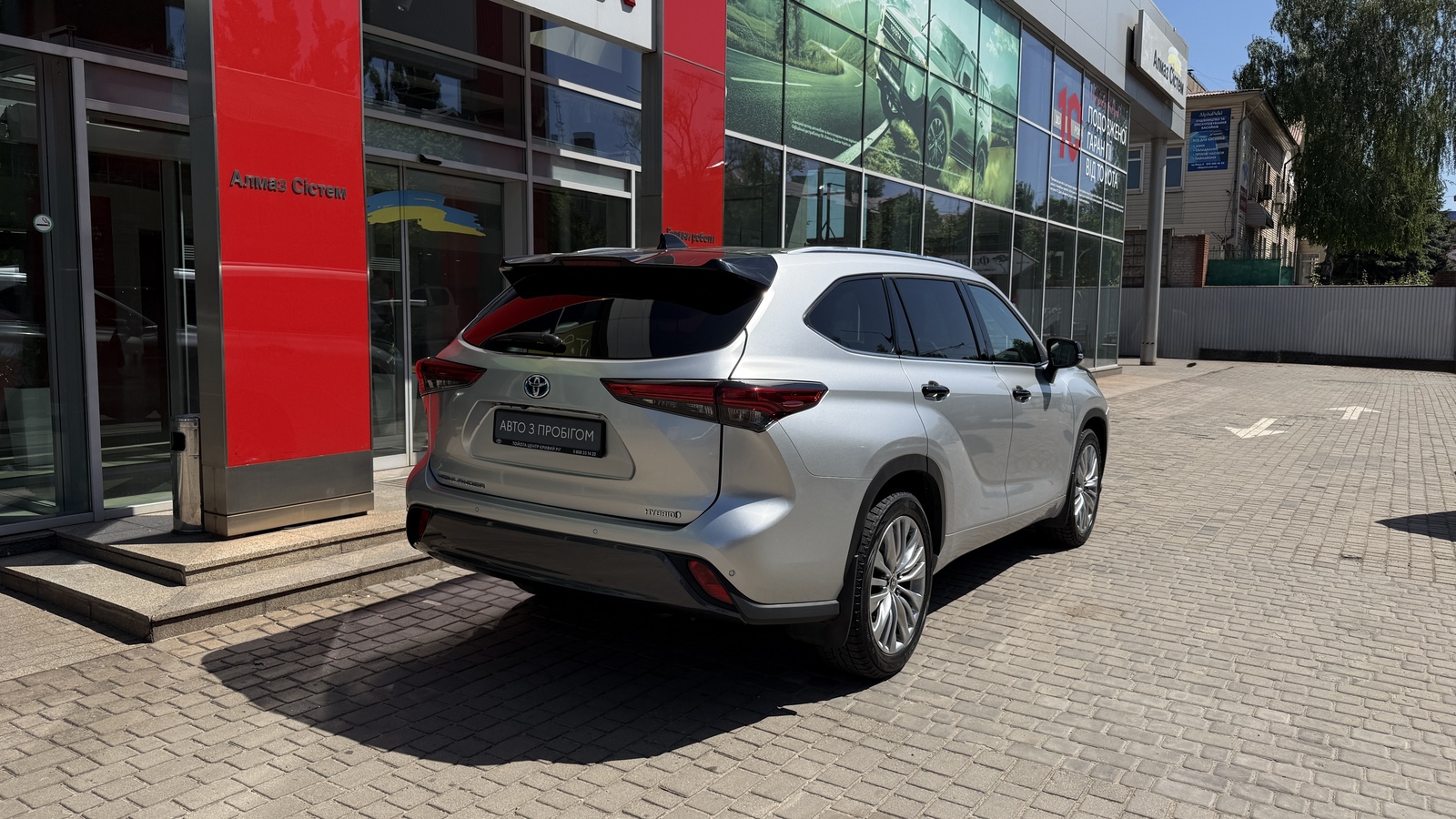 Toyota HIGHLANDER 2023 року, Універсал, Тойота Центр Кривий Ріг "Алмаз Сістем", м.Кривий Ріг | Фото № 17 Toyota HIGHLANDER 2023 року з пробігом 89452 км, Універсал, Тойота Центр Кривий Ріг "Алмаз Сістем", м.Кривий Ріг - 2200000 ГРН | Фото № 17