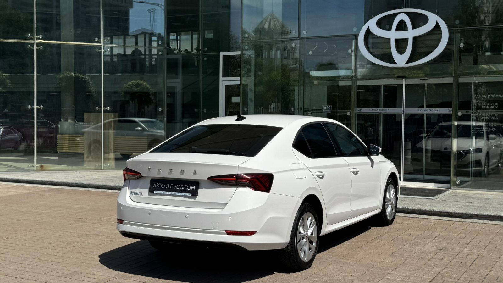 Інші авто SKODA OCTAVIA 2021 року, Седан, Тойота Центр Київ "Автосаміт Укравто", м.Київ | Фото № 17 Інші авто SKODA OCTAVIA 2021 року з пробігом 56680 км, Седан, Тойота Центр Київ "Автосаміт Укравто", м.Київ - 1175460 ГРН | Фото № 17